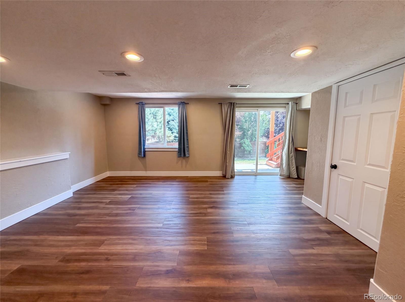MLS Image #25 for 9624  crosspointe drive,littleton, Colorado