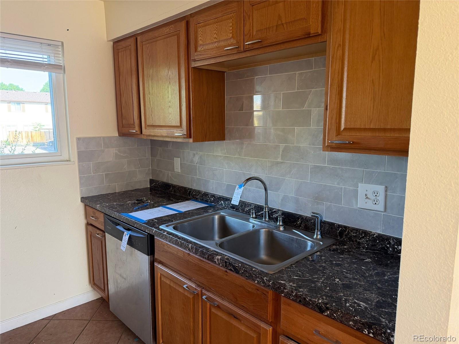 MLS Image #5 for 8770  rainbow avenue,denver, Colorado