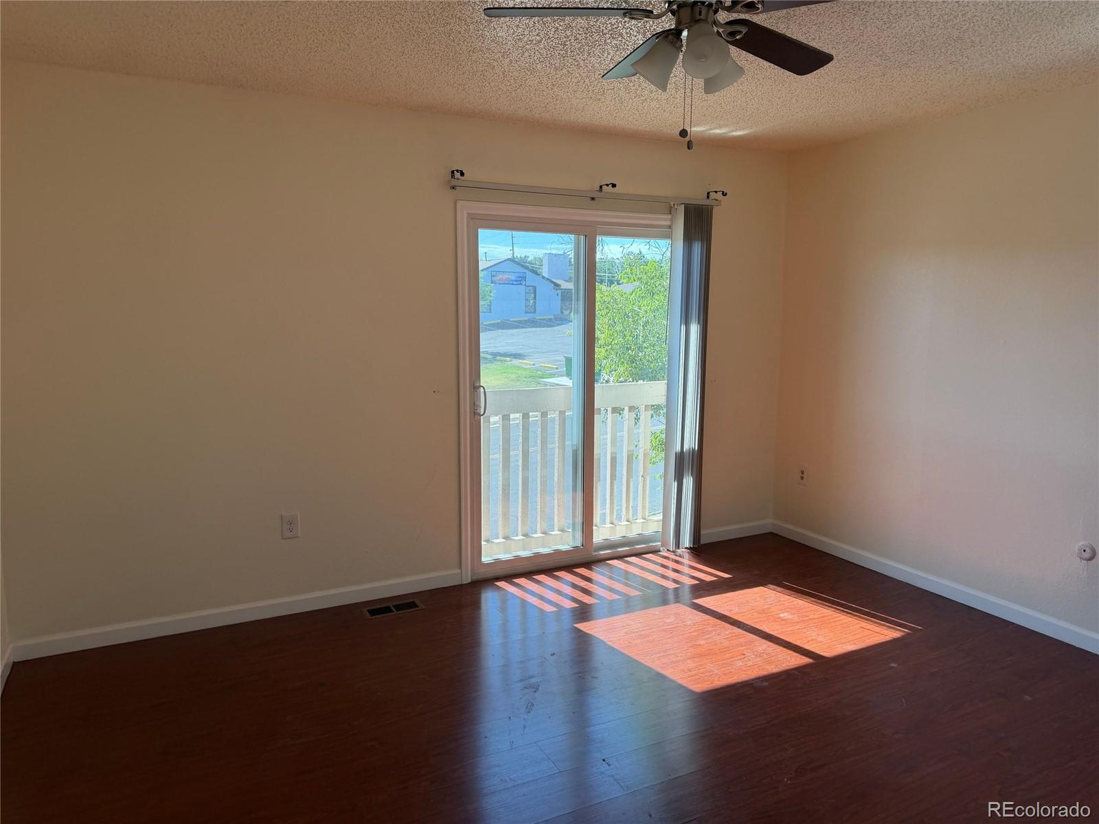 MLS Image #8 for 8770  rainbow avenue,denver, Colorado
