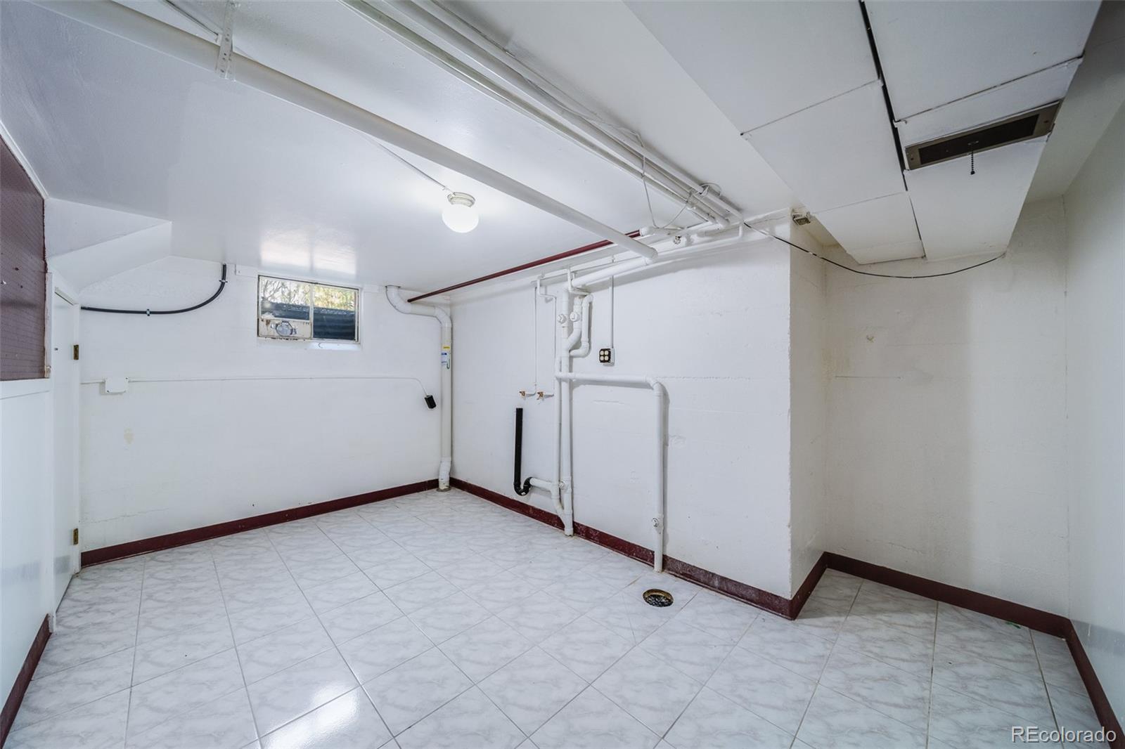 MLS Image #17 for 5629 s greenwood street,littleton, Colorado