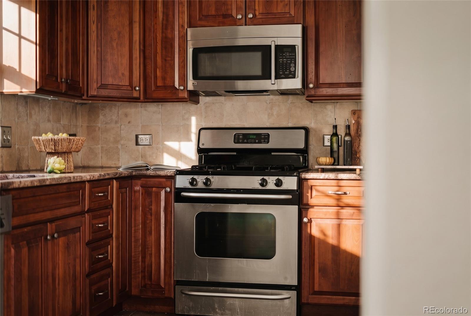 MLS Image #16 for 3710 w stuart street,denver, Colorado