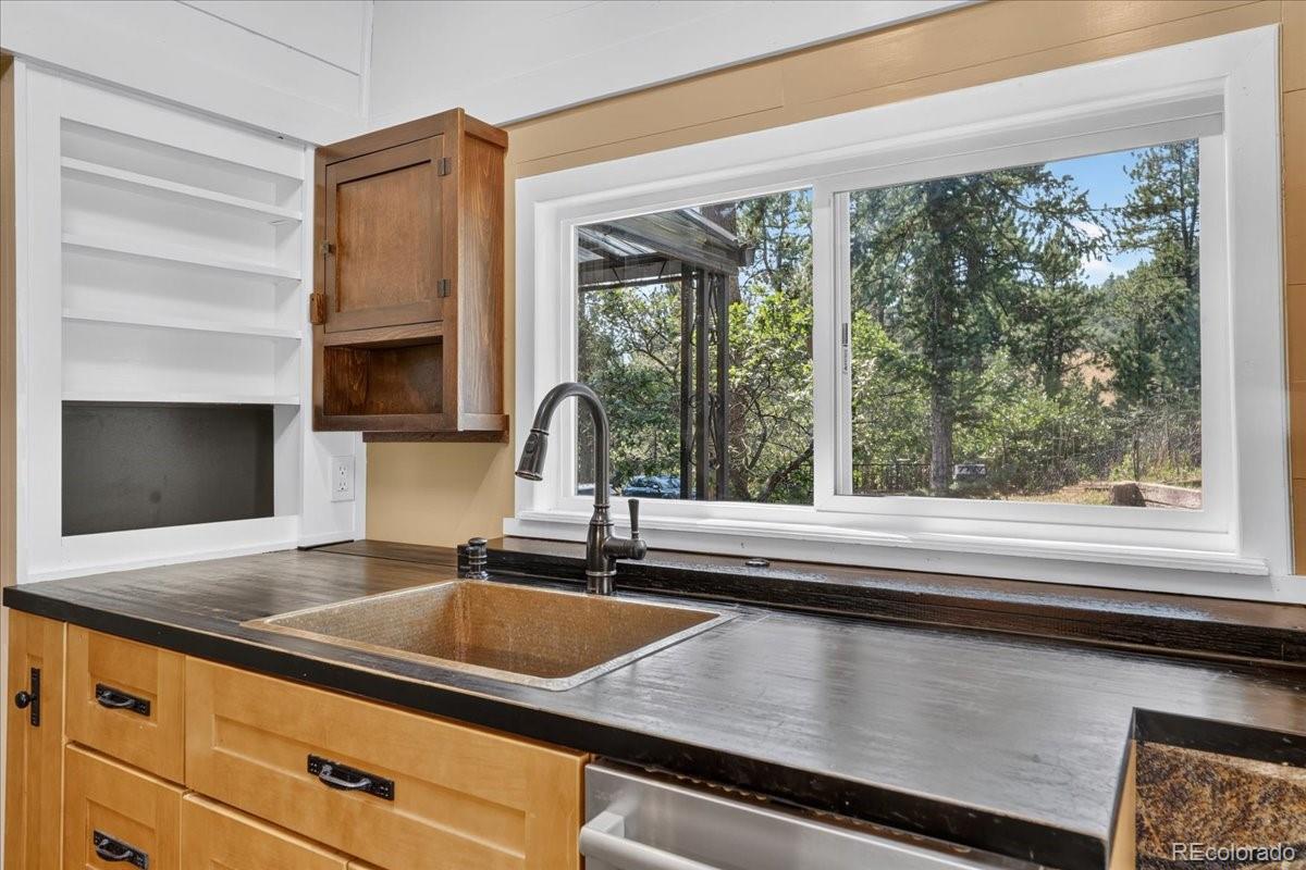 MLS Image #18 for 6501 s summer road,morrison, Colorado