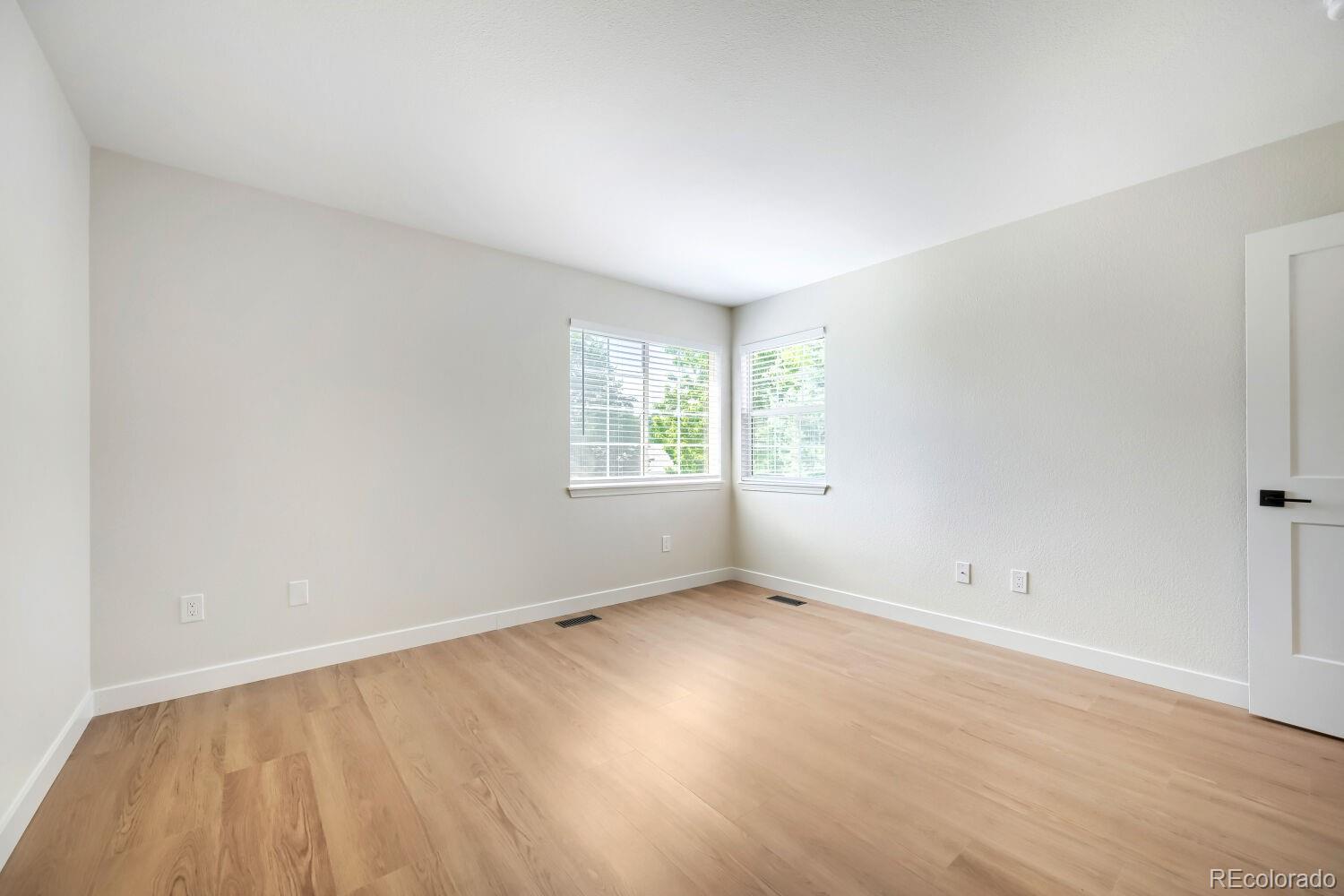 MLS Image #11 for 1419  red mountain drive,longmont, Colorado
