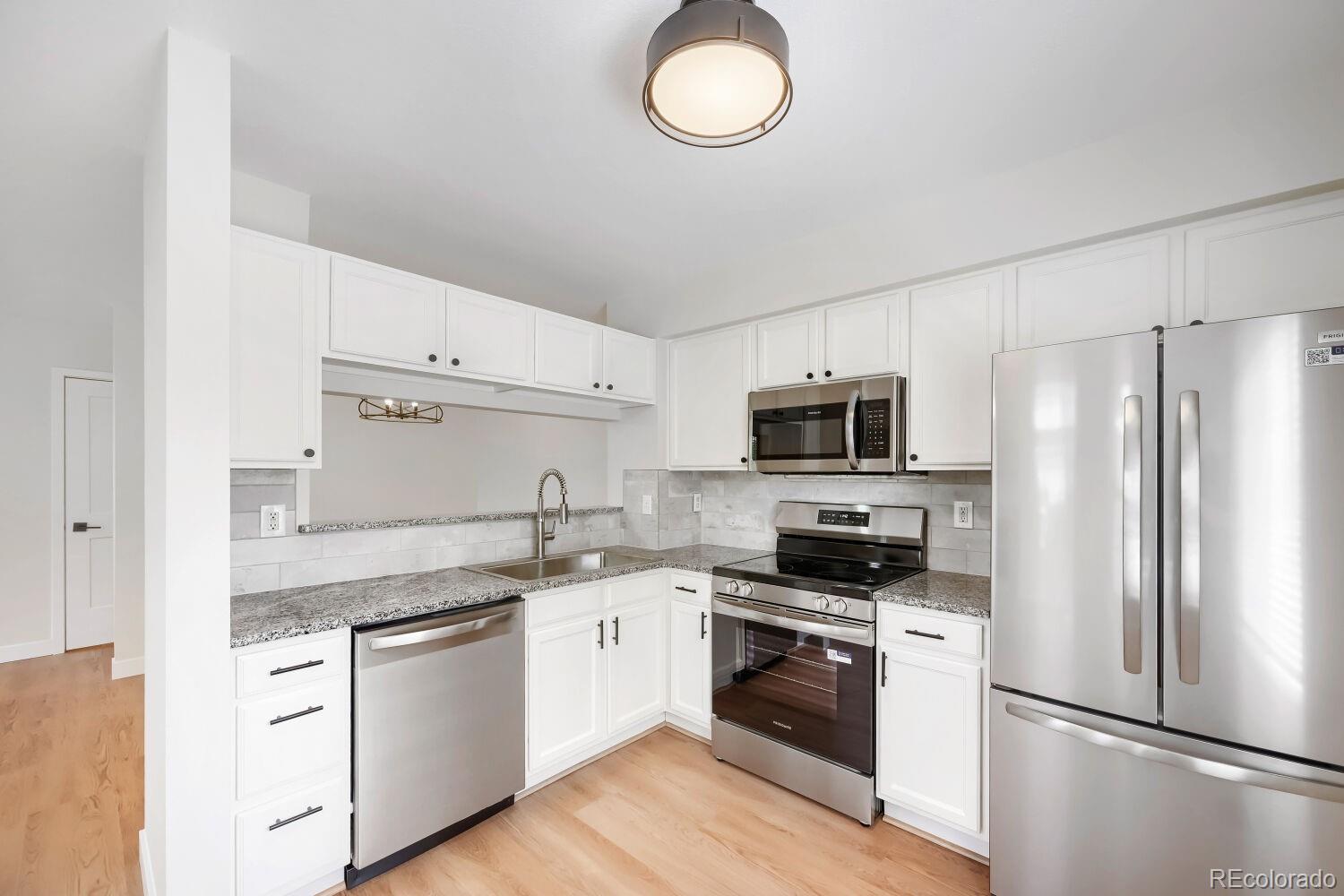 MLS Image #9 for 1419  red mountain drive,longmont, Colorado