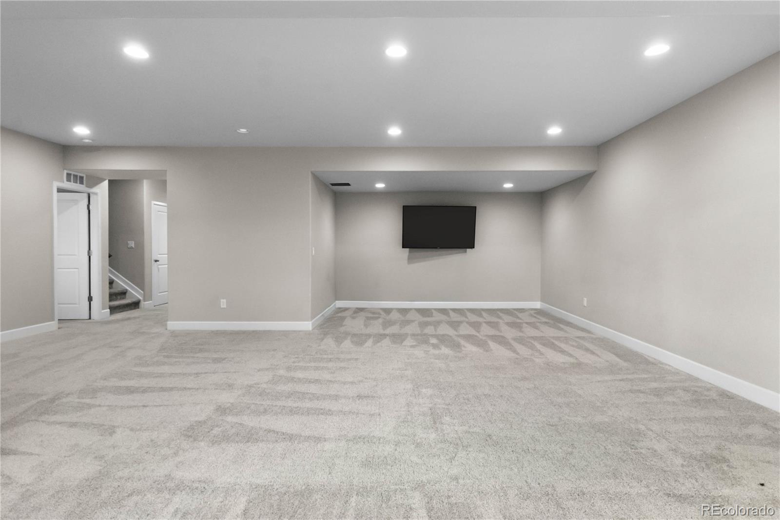 MLS Image #37 for 5789 s haleyville street,aurora, Colorado