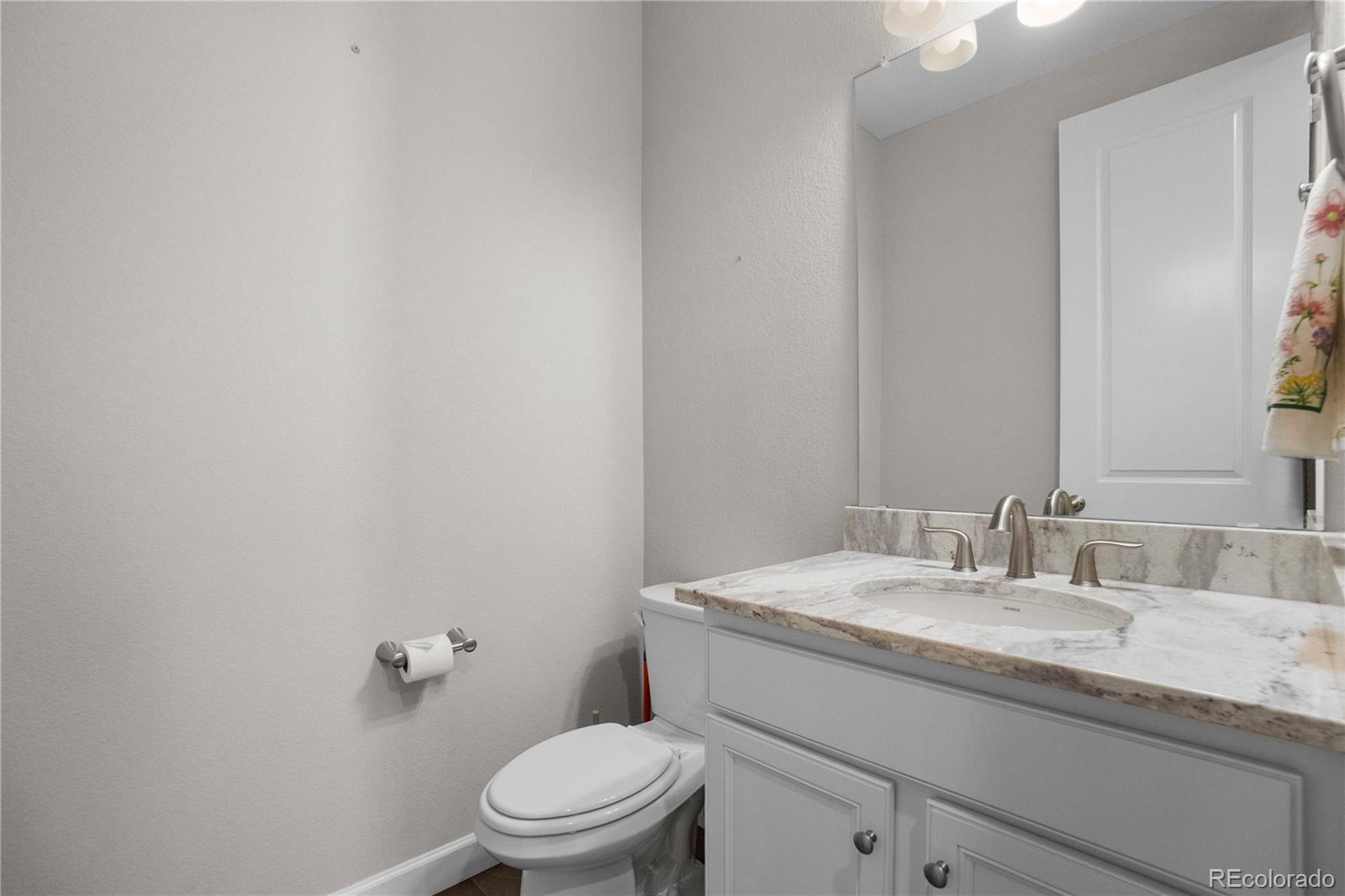 MLS Image #4 for 5789 s haleyville street,aurora, Colorado