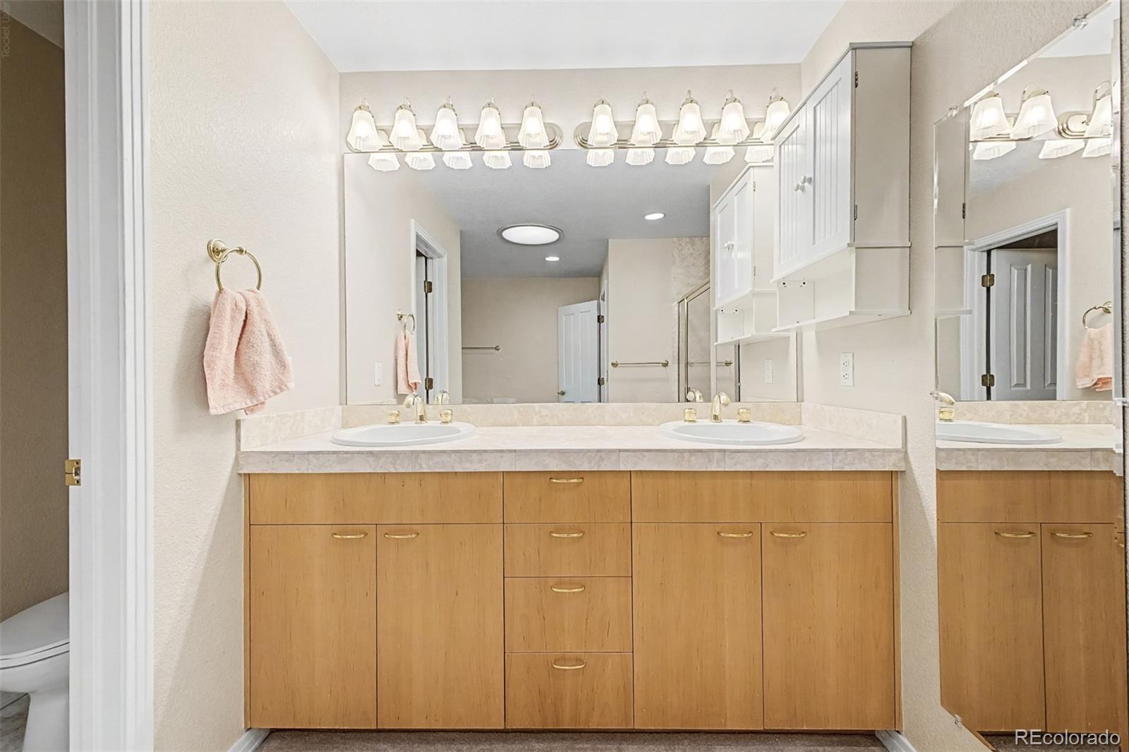 MLS Image #20 for 64 s monroe street,denver, Colorado