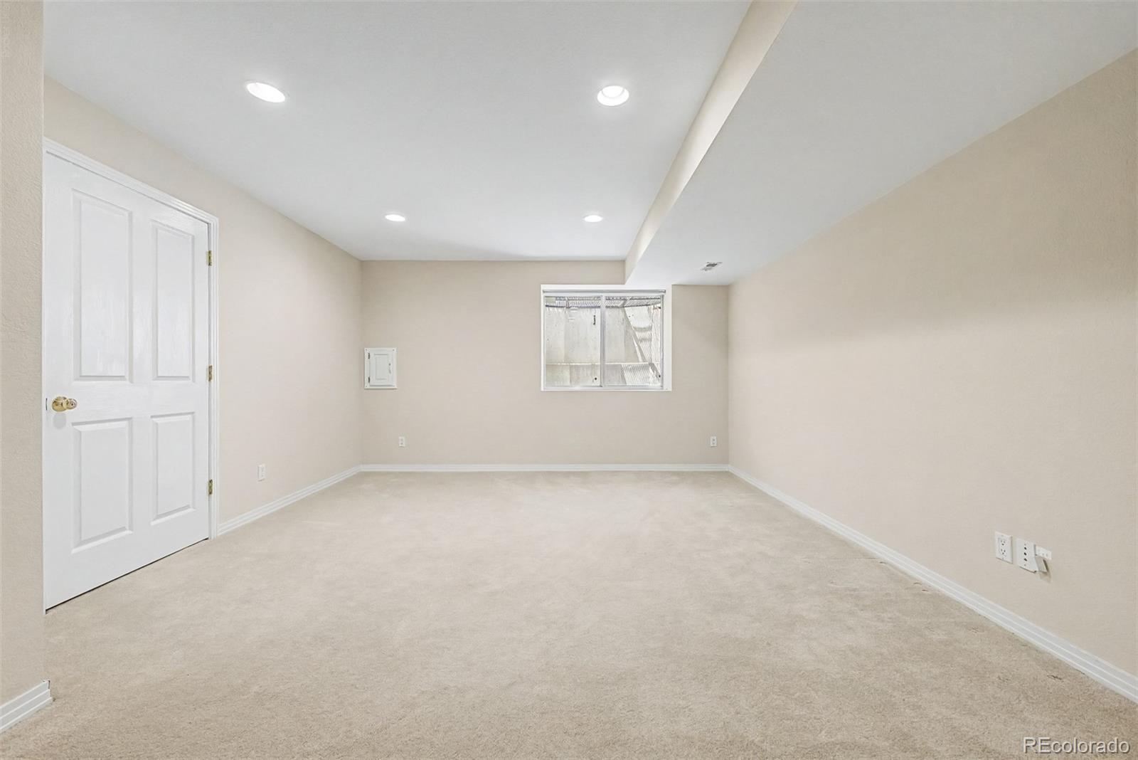 MLS Image #26 for 64 s monroe street,denver, Colorado