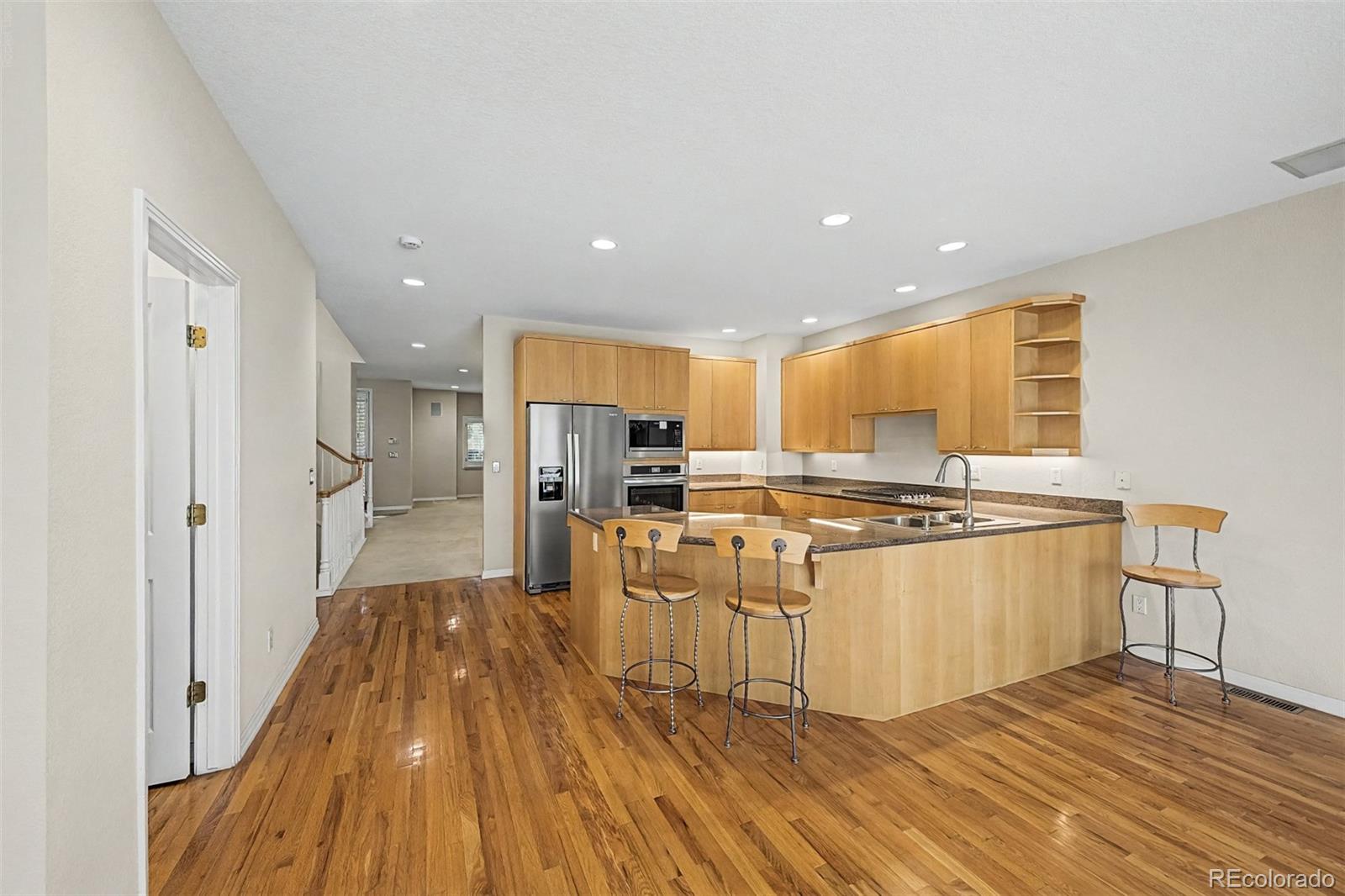 MLS Image #5 for 64 s monroe street,denver, Colorado