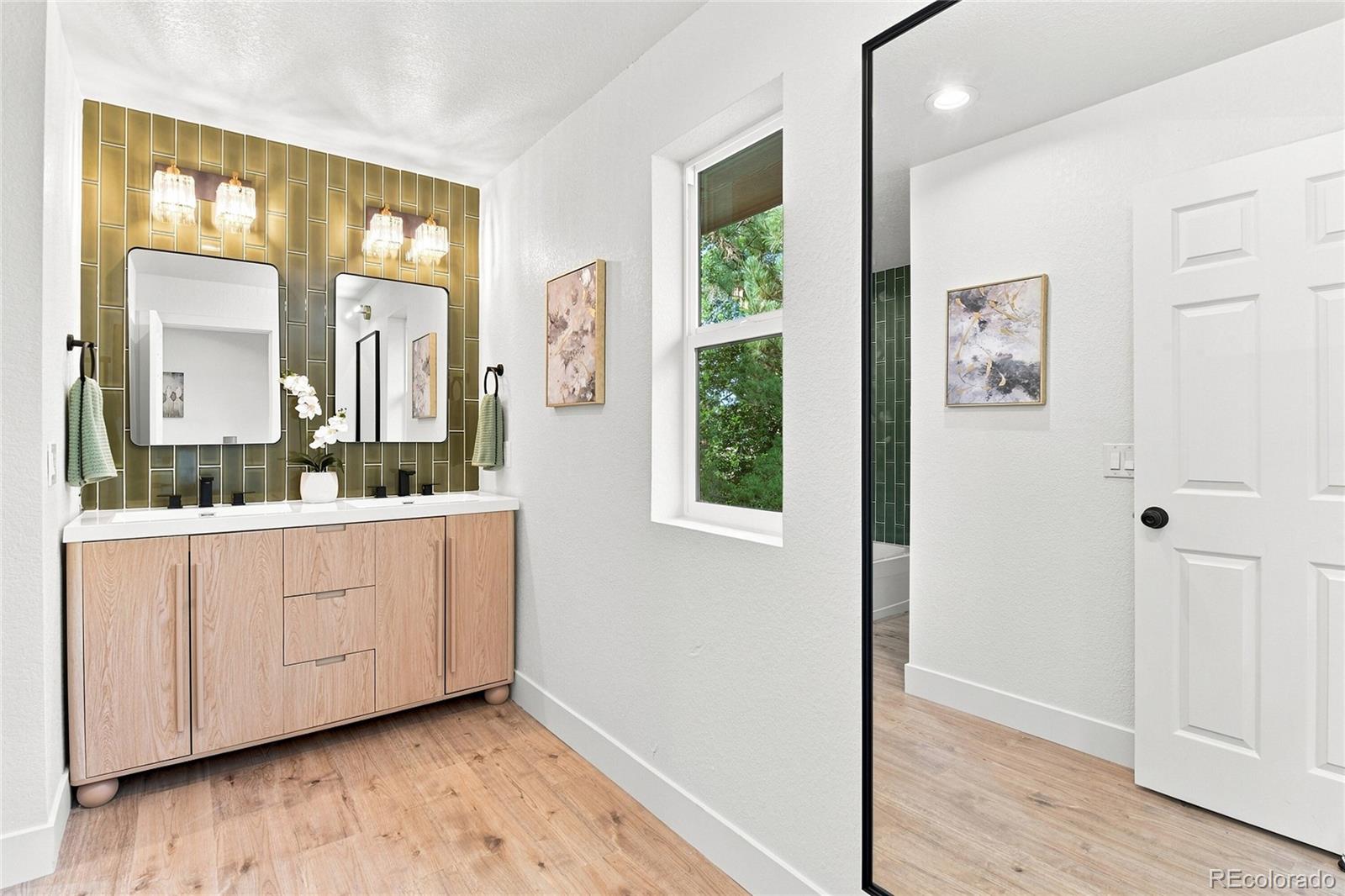 MLS Image #7 for 763 s ouray street,aurora, Colorado