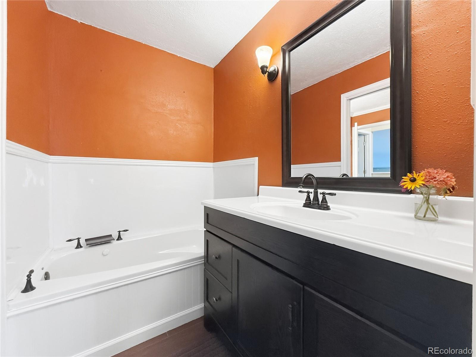 MLS Image #12 for 3221  queen court,broomfield, Colorado