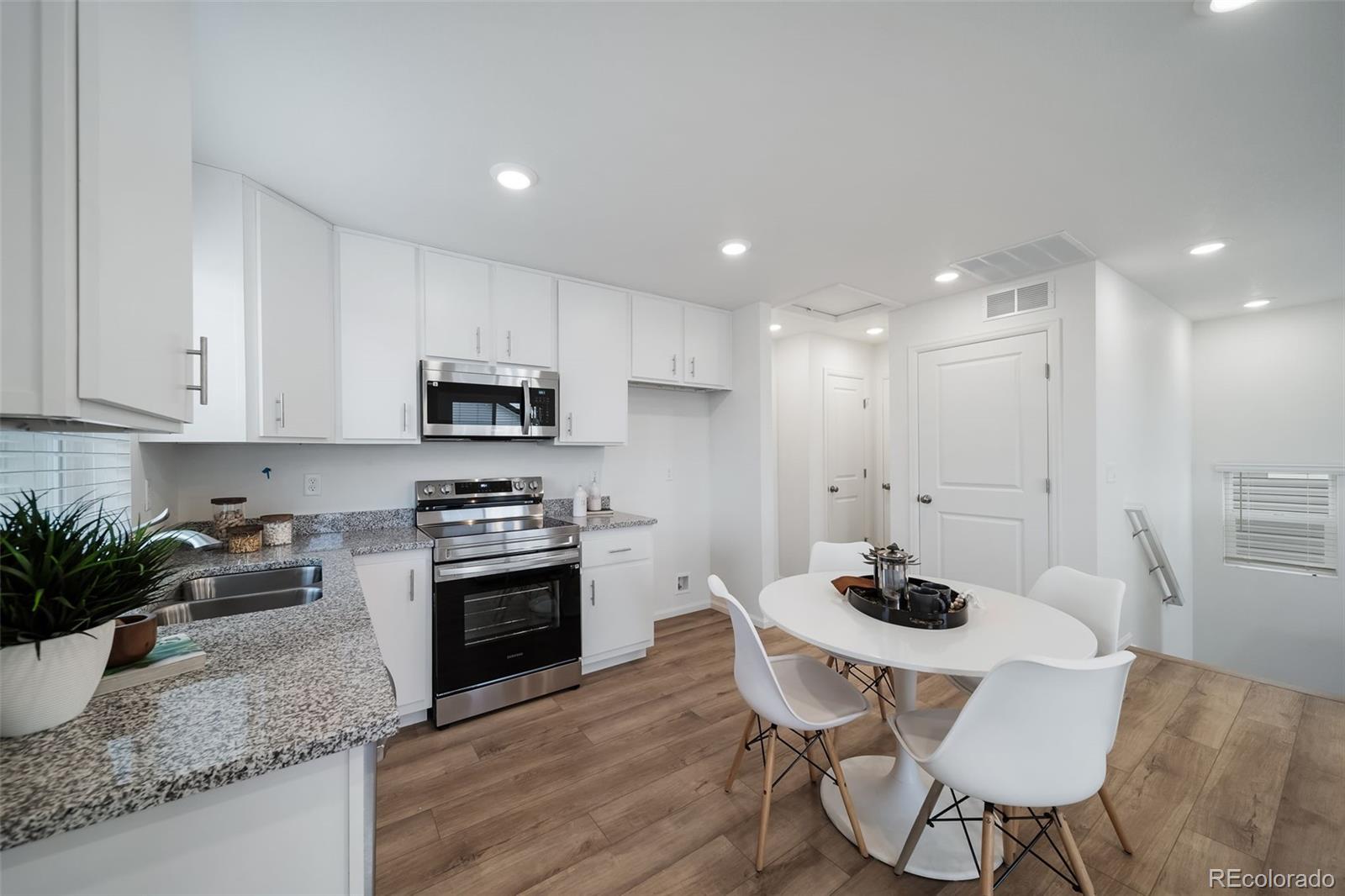 MLS Image #5 for 46566  gold prairie drive,bennett, Colorado