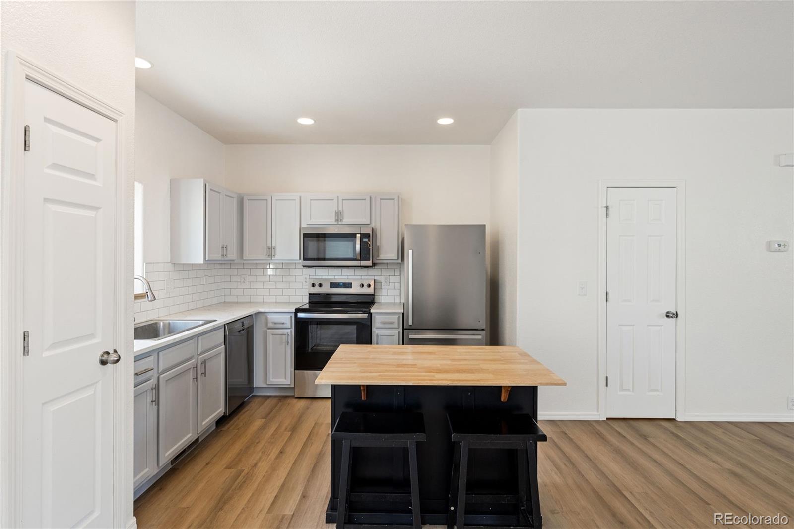 MLS Image #11 for 7350  country side grove,fountain, Colorado
