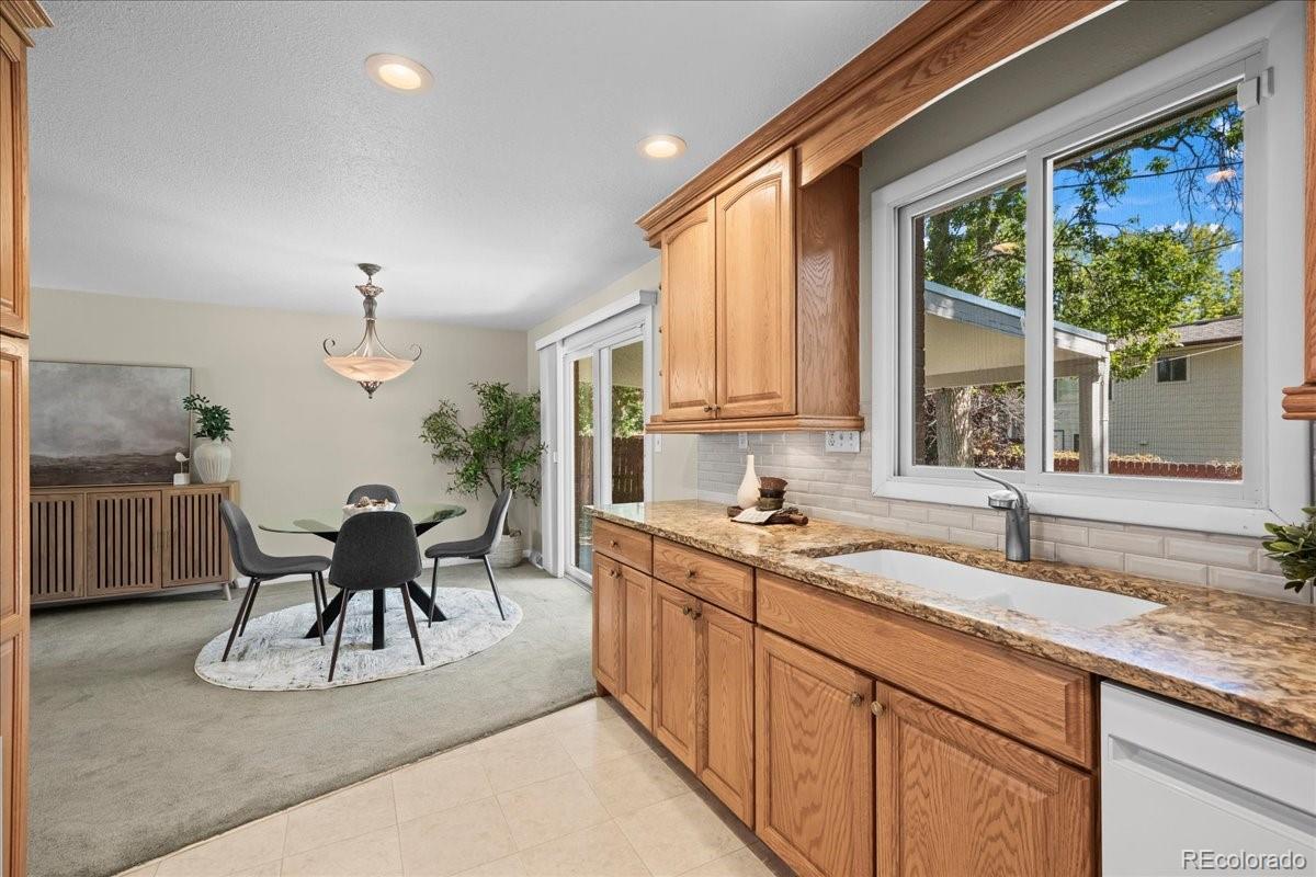 MLS Image #14 for 896  birch street,broomfield, Colorado