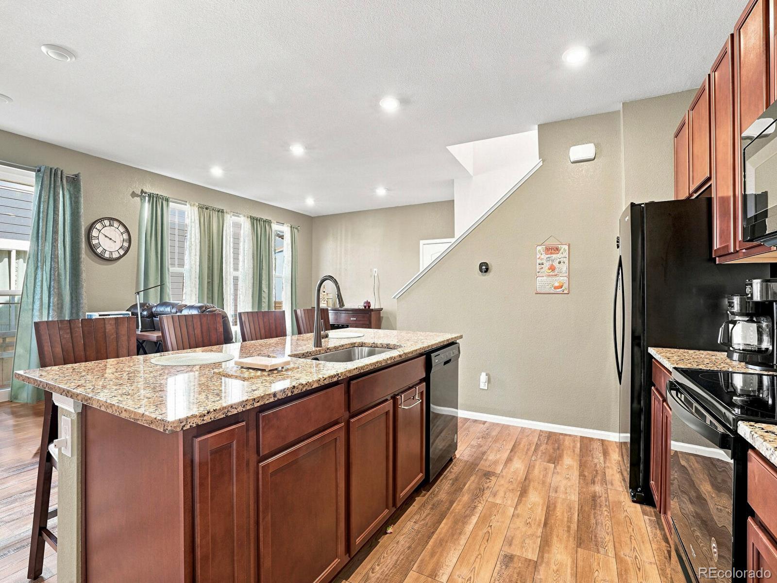 MLS Image #9 for 21331 e 60th avenue,aurora, Colorado