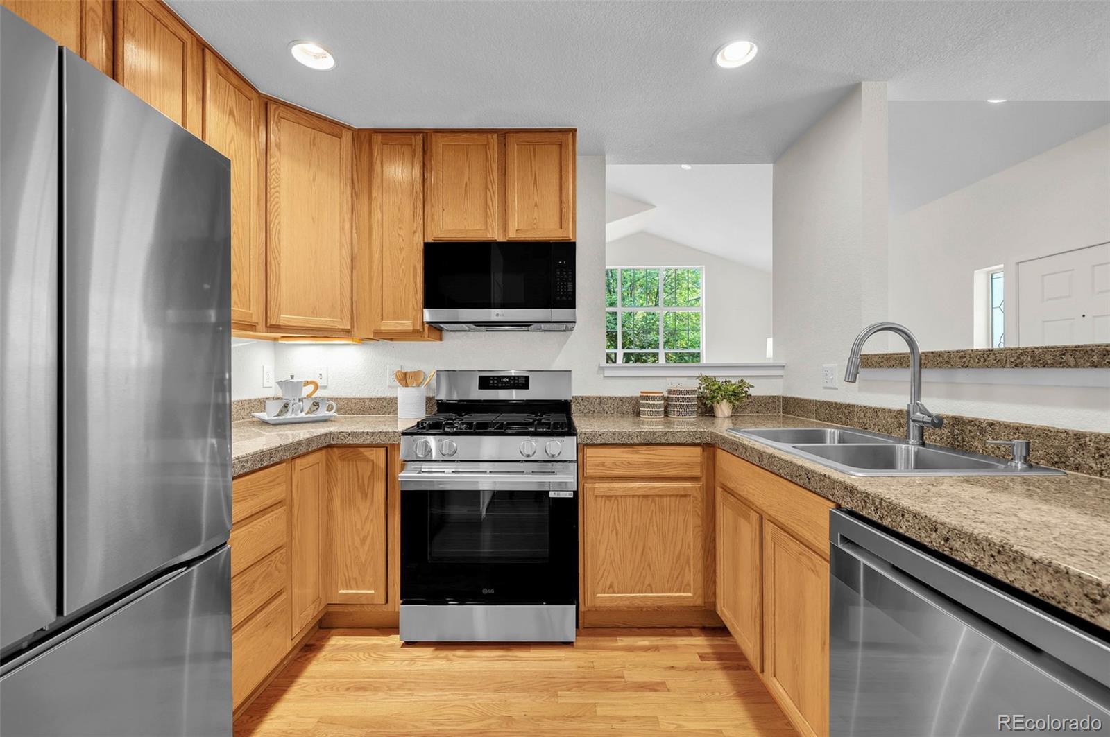 MLS Image #13 for 811  snowberry street,longmont, Colorado