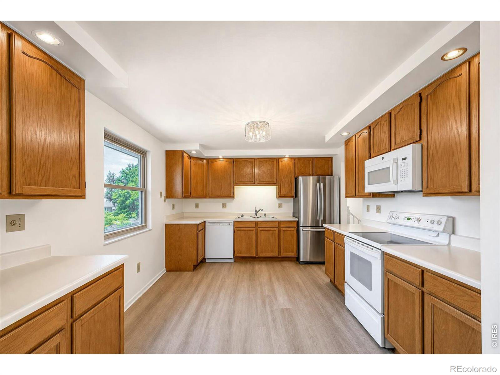 MLS Image #10 for 1345  miramonte court,broomfield, Colorado