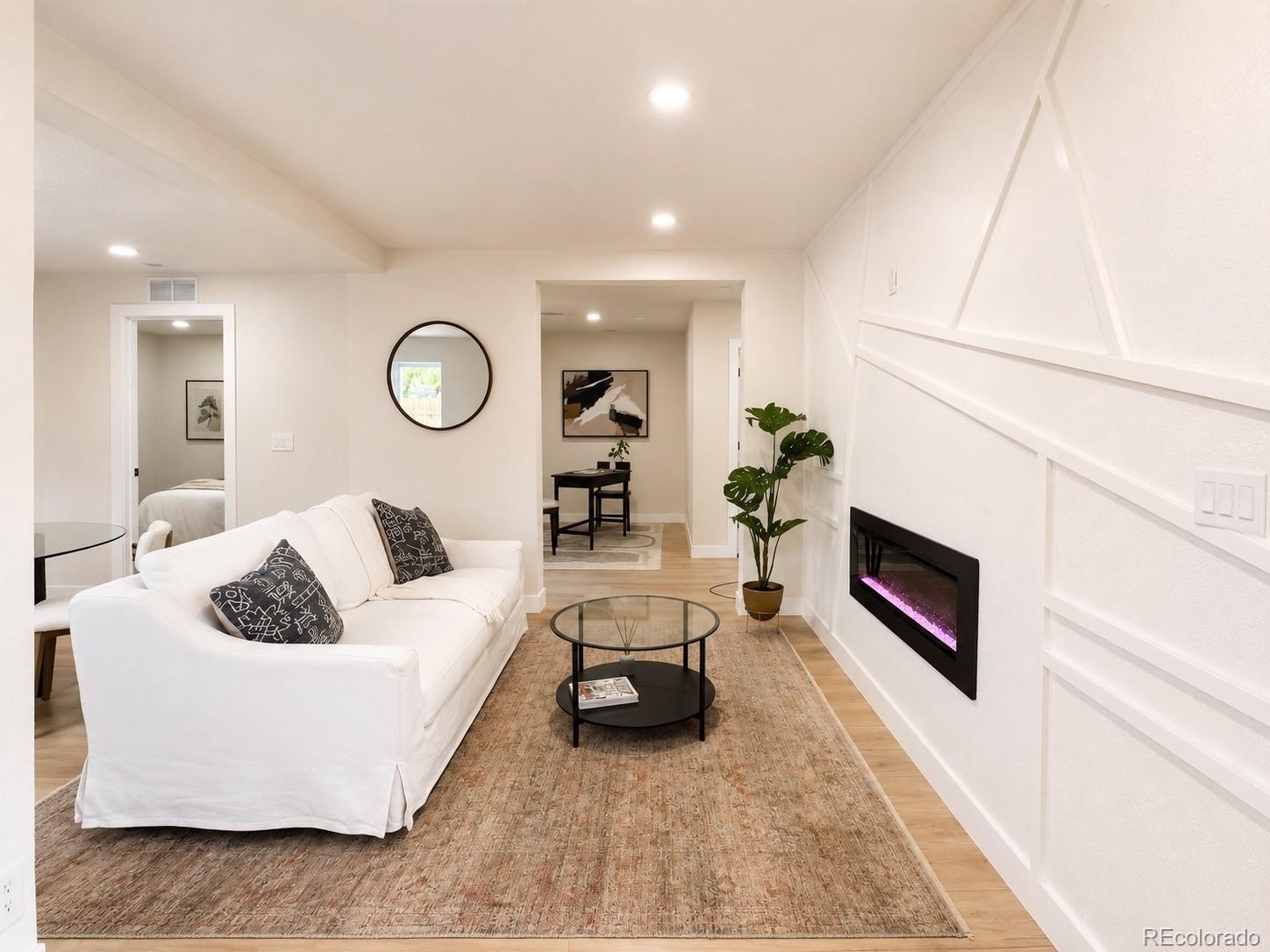 MLS Image #6 for 4523  fillmore street,denver, Colorado