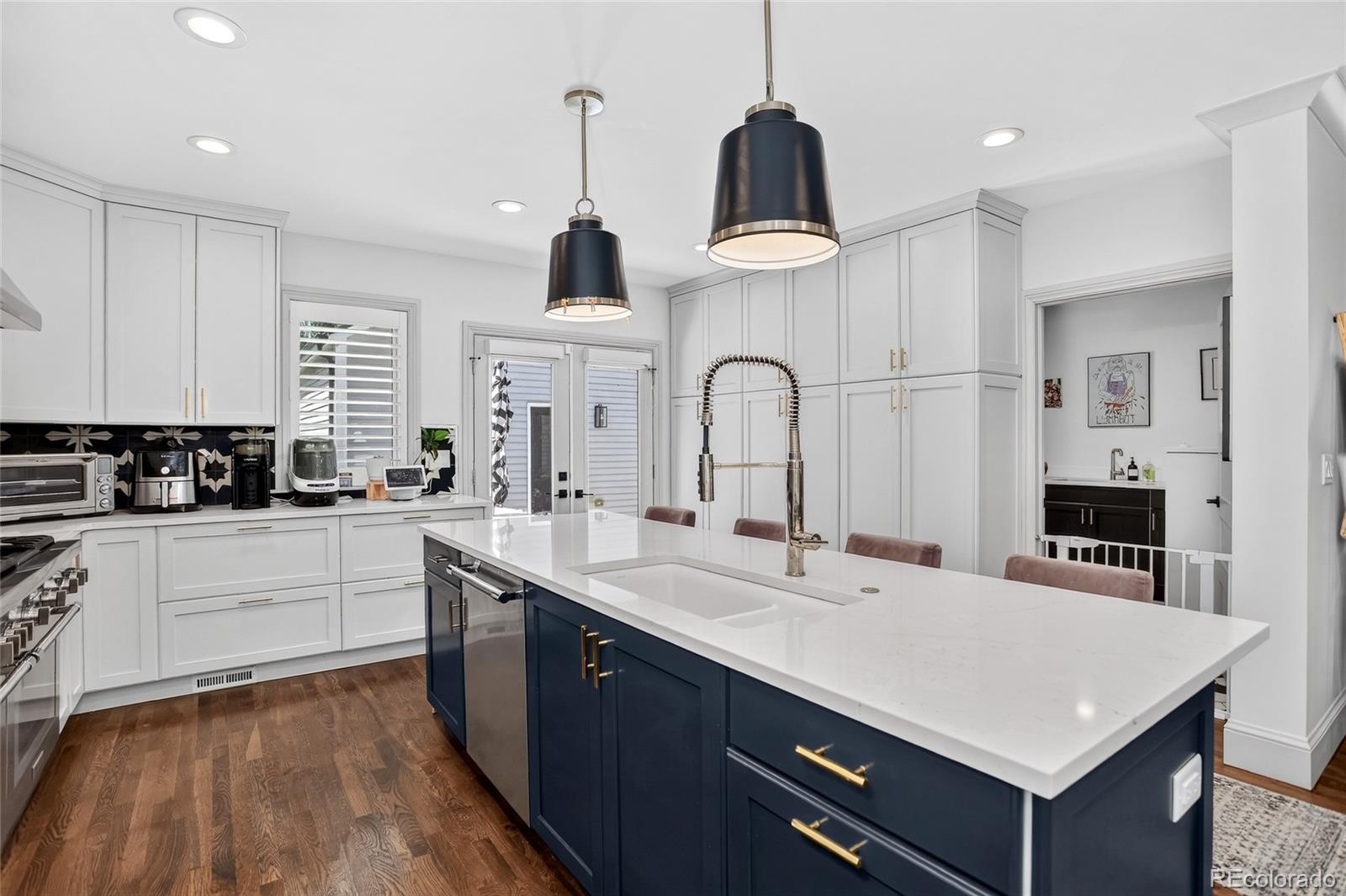 MLS Image #12 for 737  garfield street,denver, Colorado