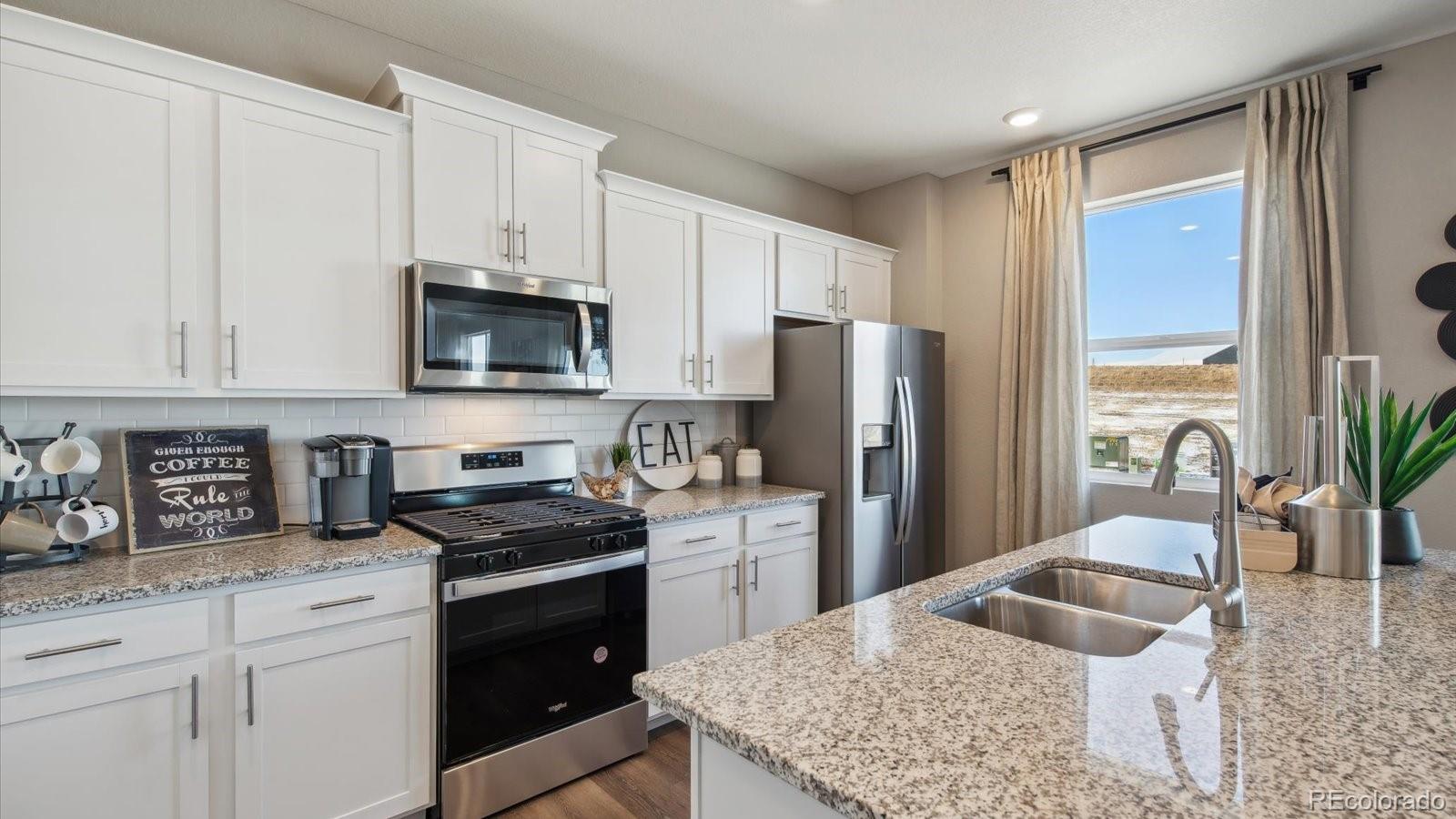 MLS Image #4 for 9918  danube court,commerce city, Colorado