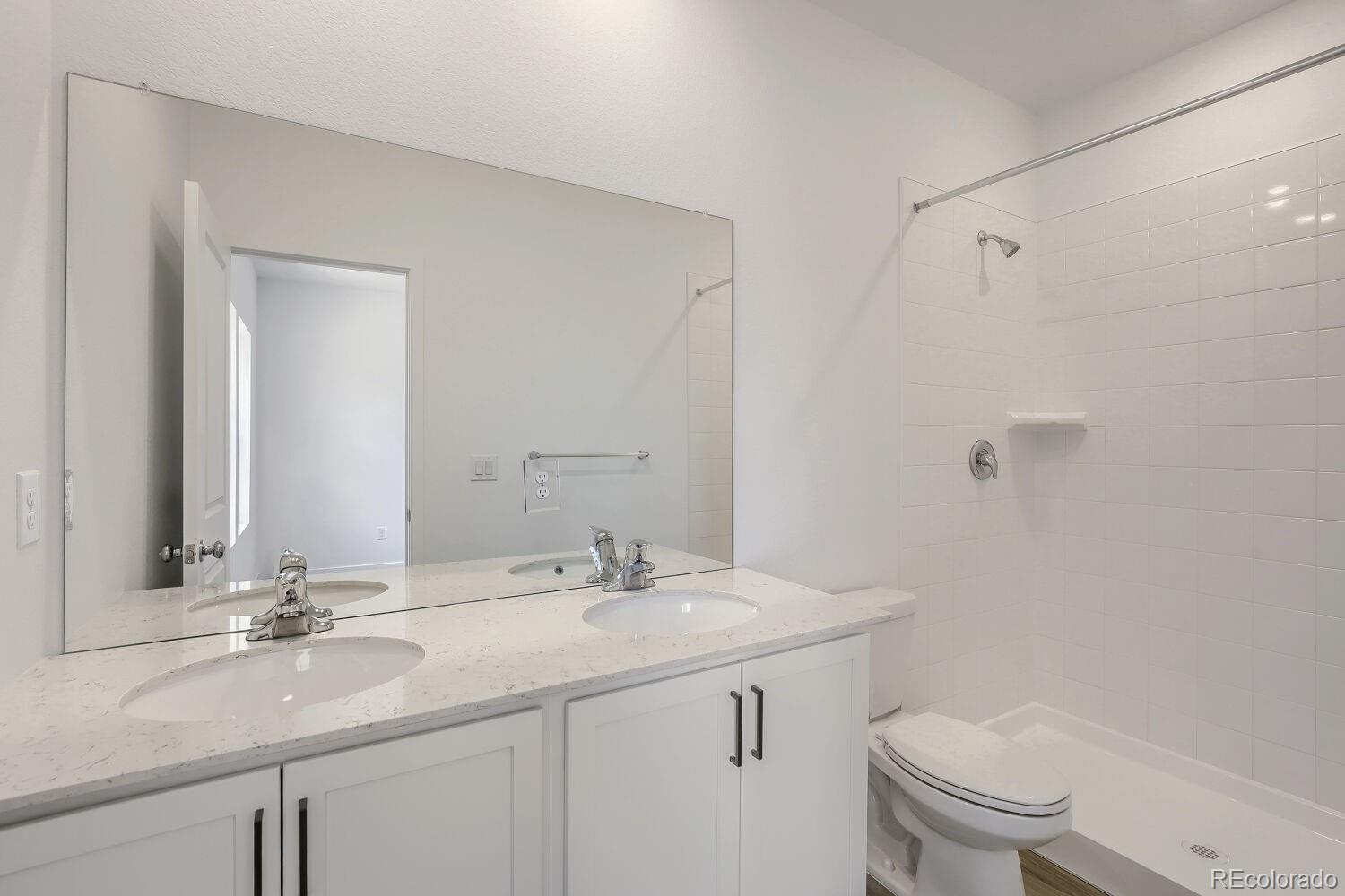 MLS Image #8 for 1694  drumming drive,windsor, Colorado