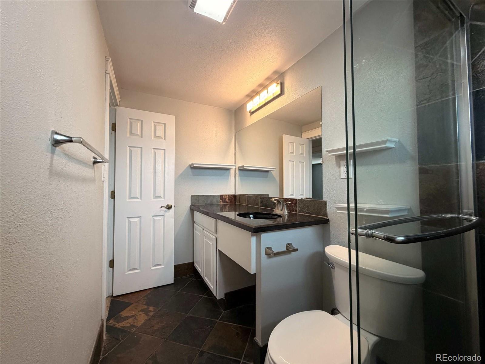 MLS Image #17 for 945  dearborn street,aurora, Colorado
