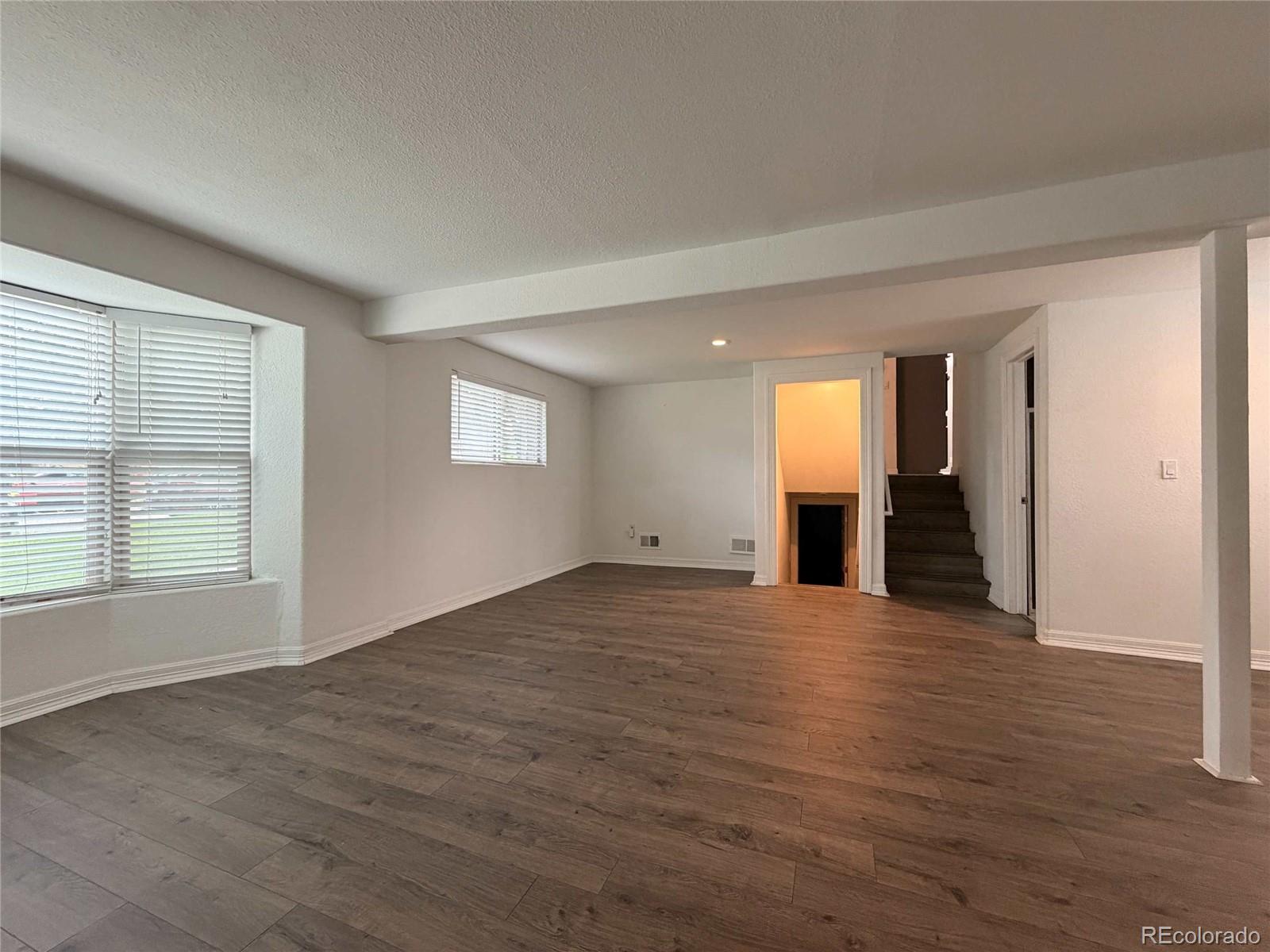 MLS Image #21 for 945  dearborn street,aurora, Colorado