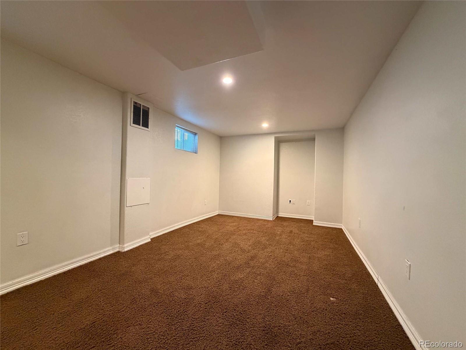 MLS Image #23 for 945  dearborn street,aurora, Colorado