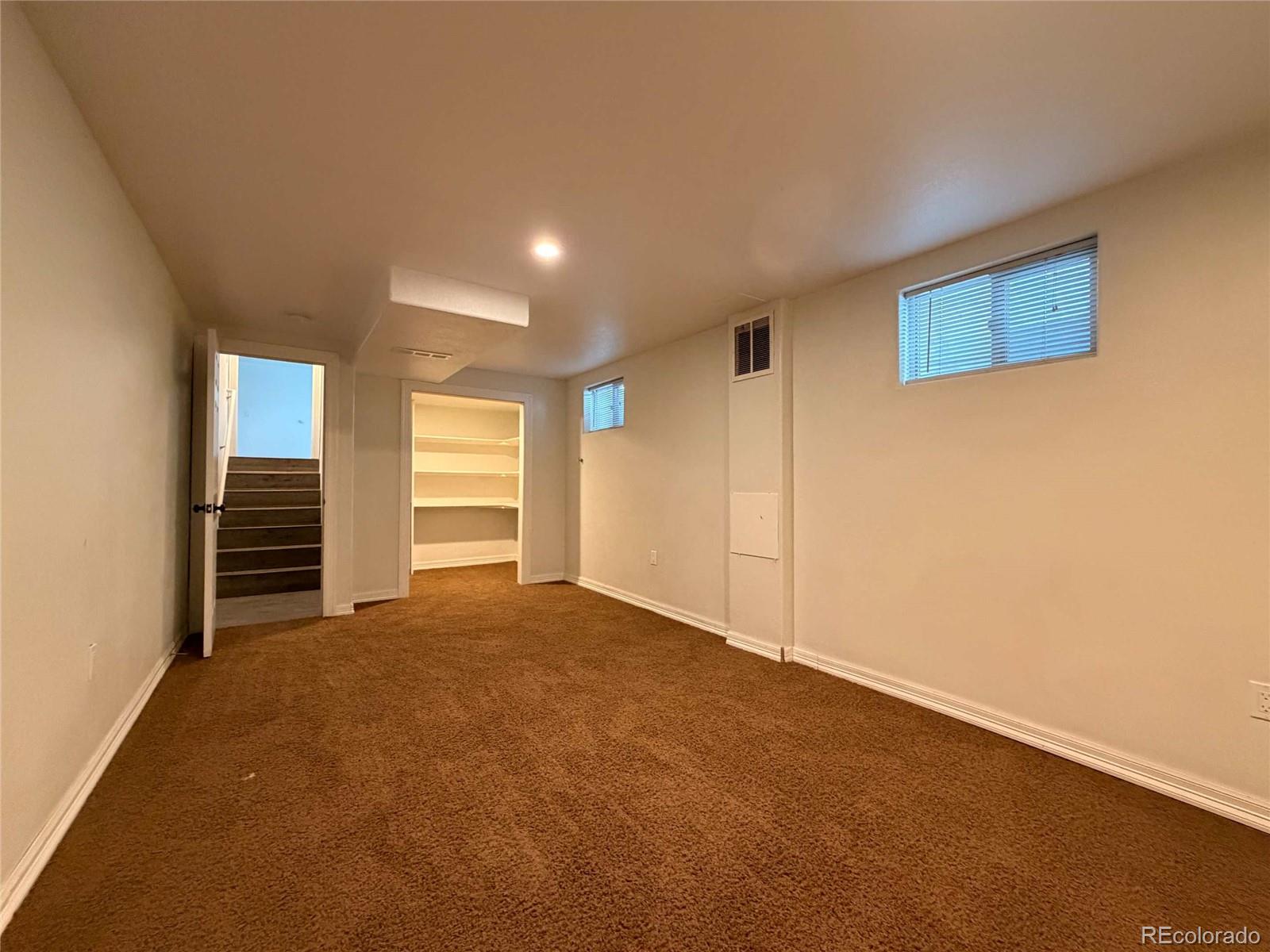 MLS Image #24 for 945  dearborn street,aurora, Colorado