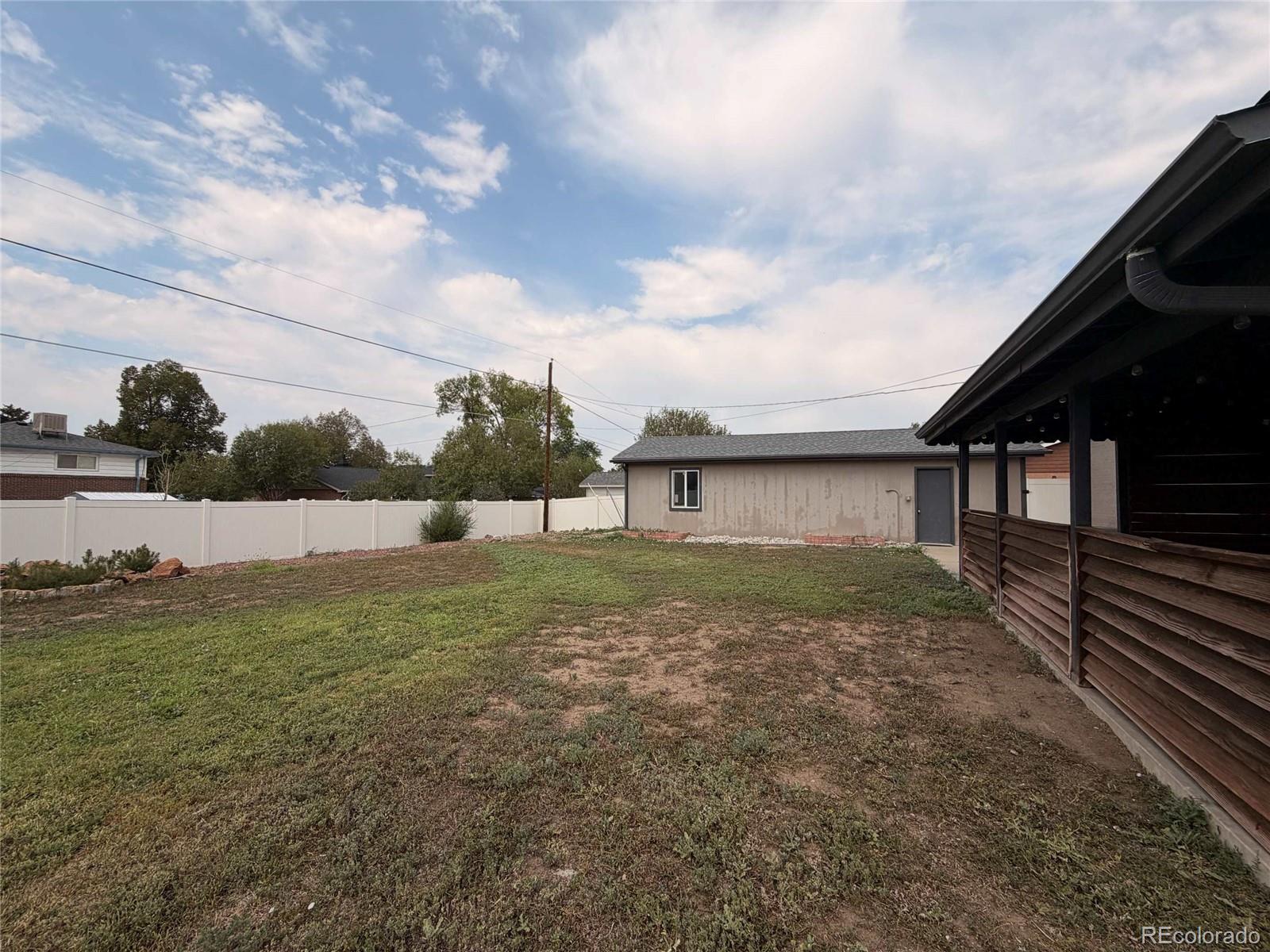MLS Image #29 for 945  dearborn street,aurora, Colorado