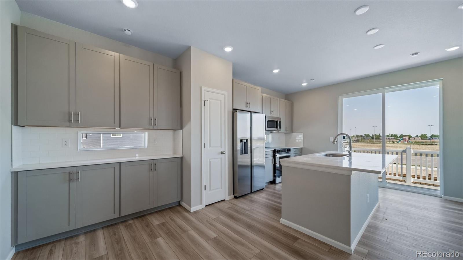 MLS Image #1 for 628  wagon wheel way,bennett, Colorado