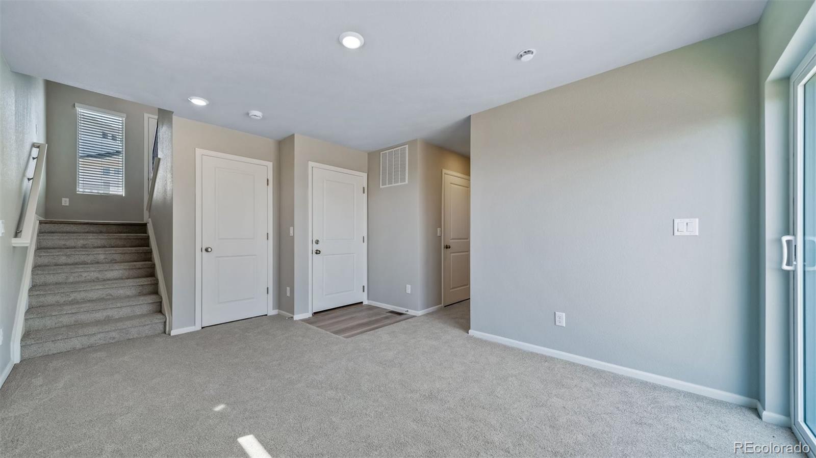 MLS Image #32 for 628  wagon wheel way,bennett, Colorado