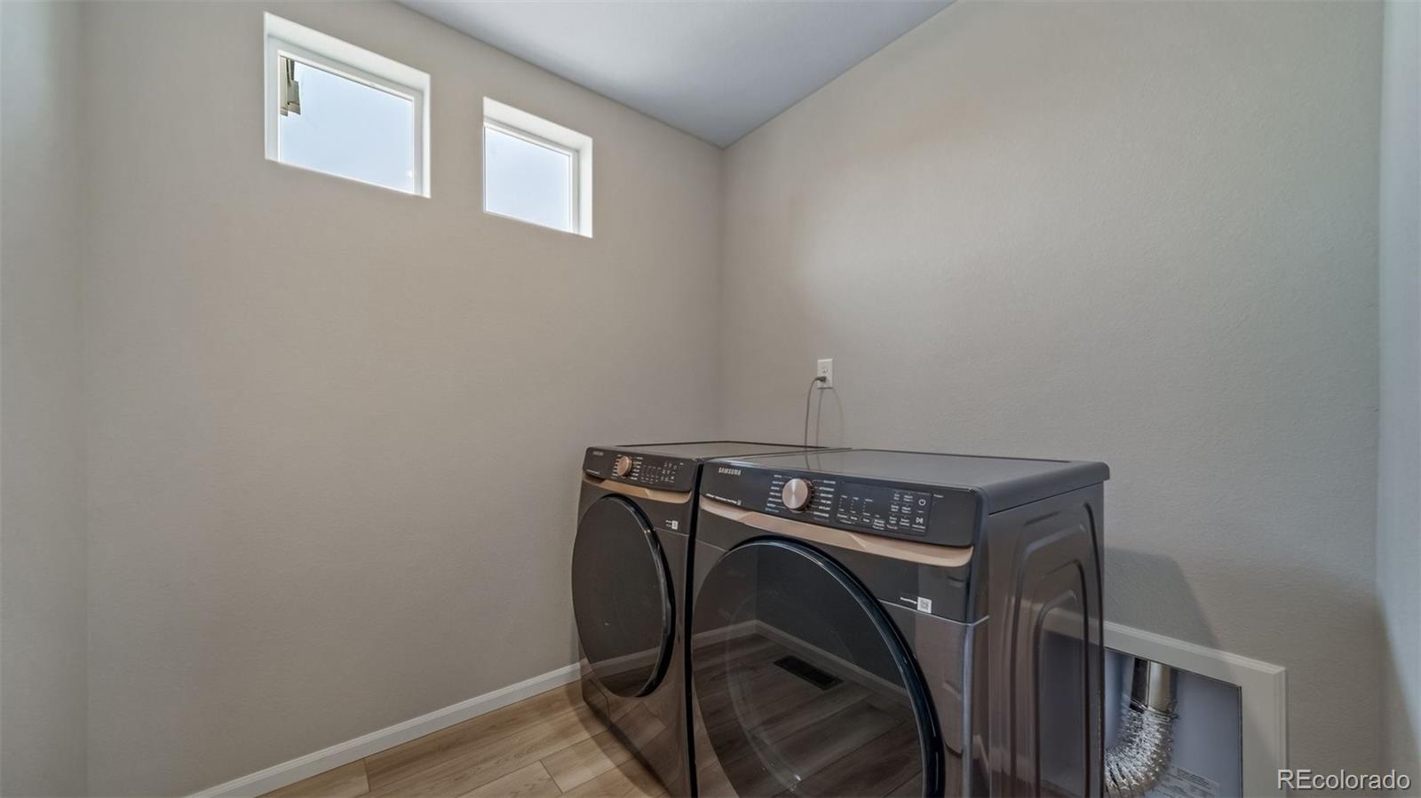 MLS Image #33 for 628  wagon wheel way,bennett, Colorado