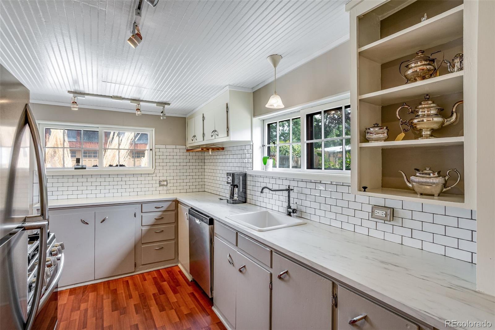 MLS Image #14 for 1653  rosemary street,denver, Colorado