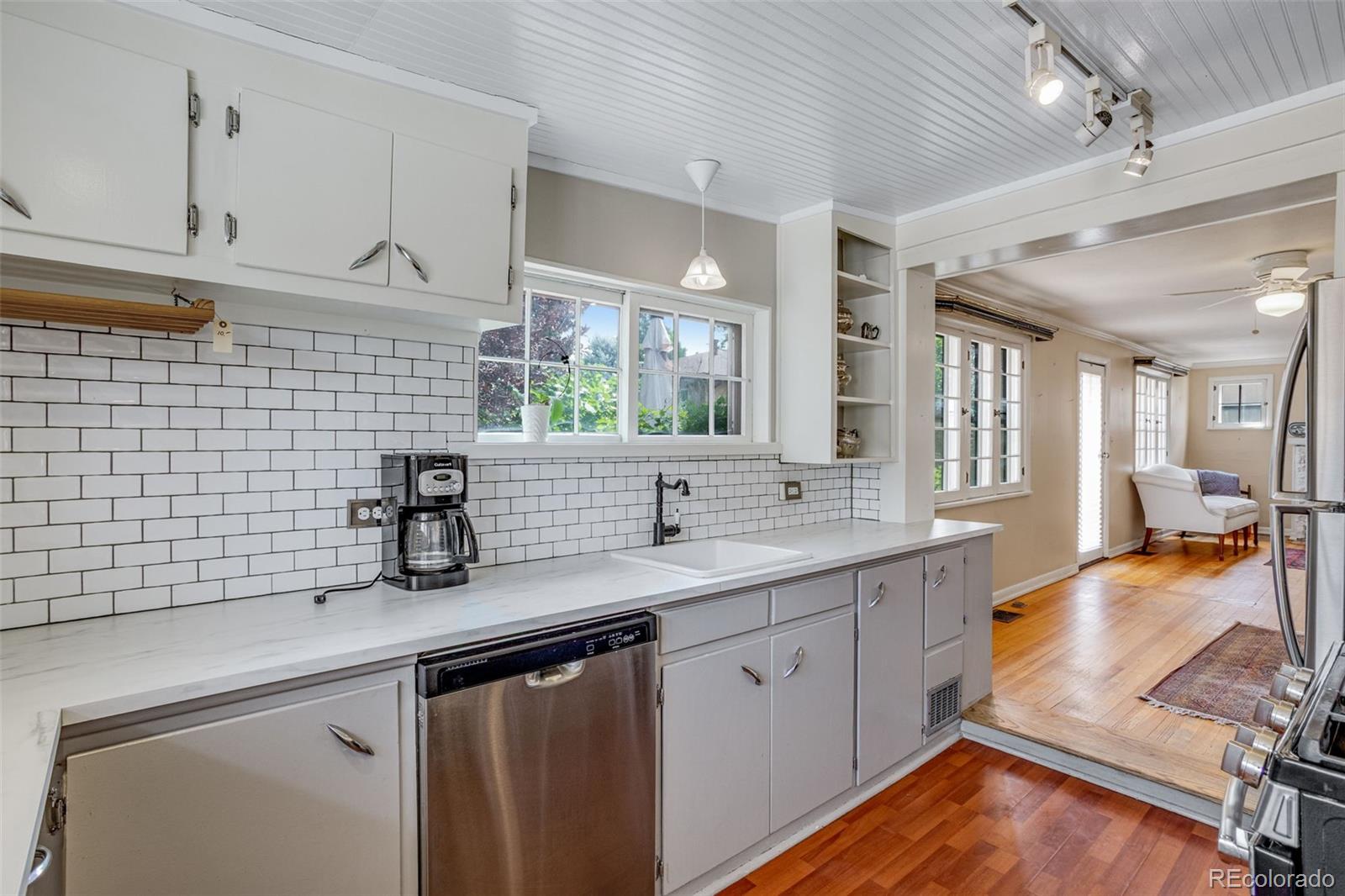 MLS Image #18 for 1653  rosemary street,denver, Colorado