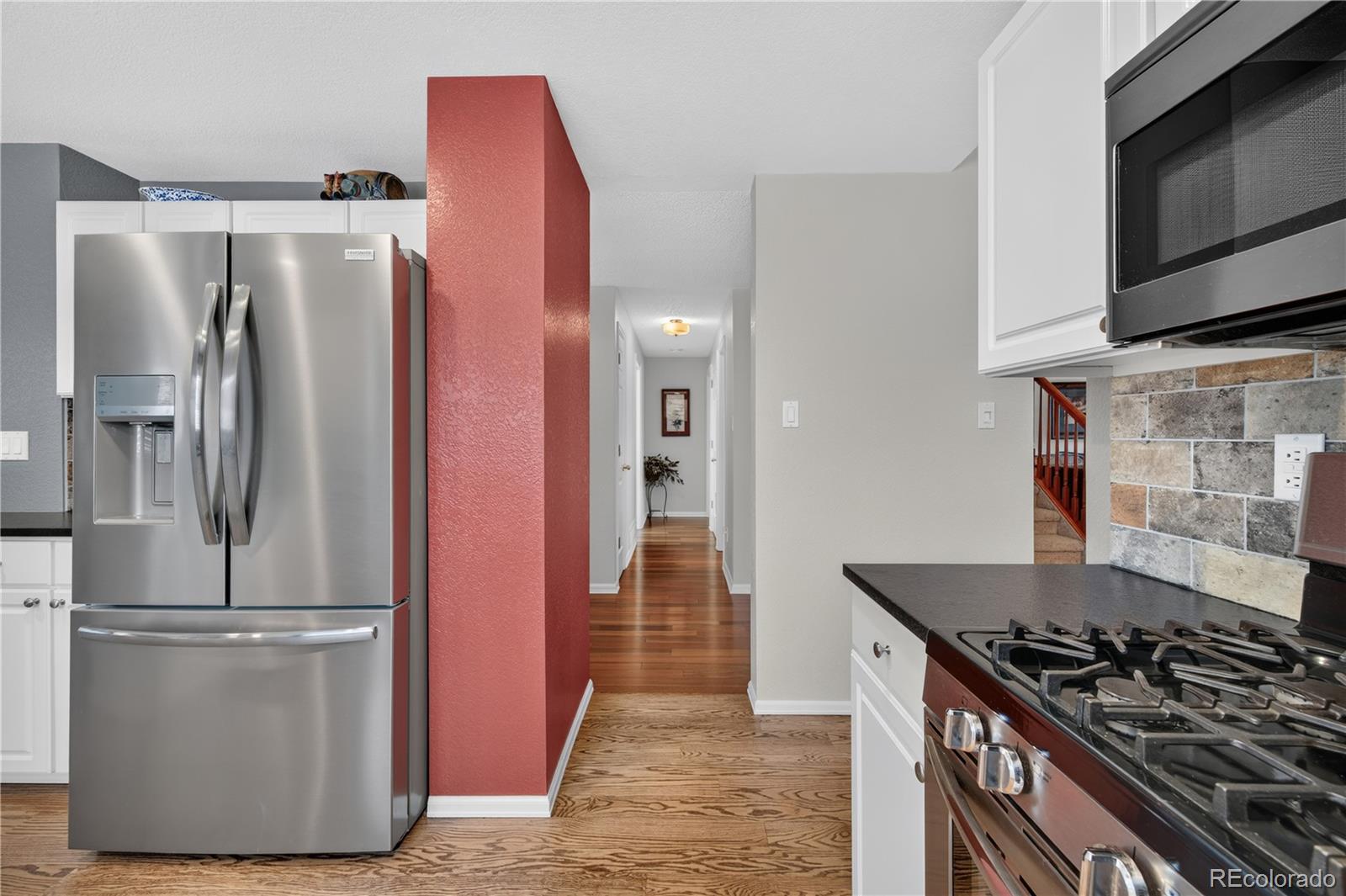 MLS Image #11 for 13588  raritan way,denver, Colorado