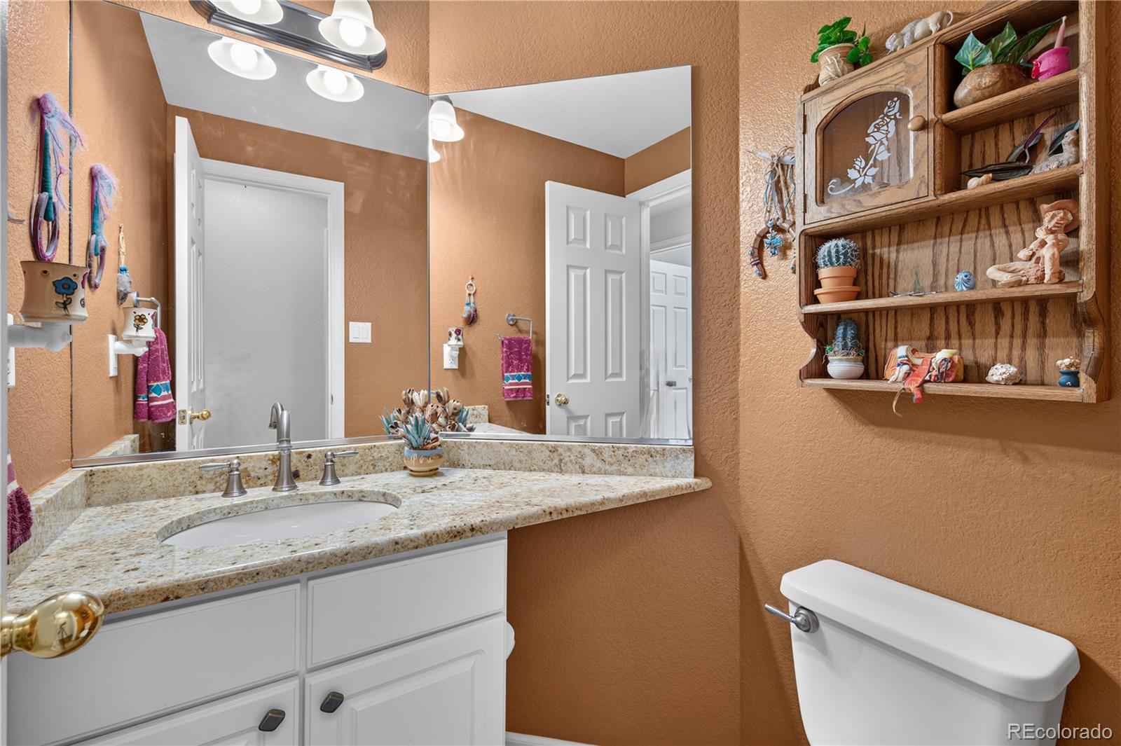 MLS Image #17 for 13588  raritan way,denver, Colorado