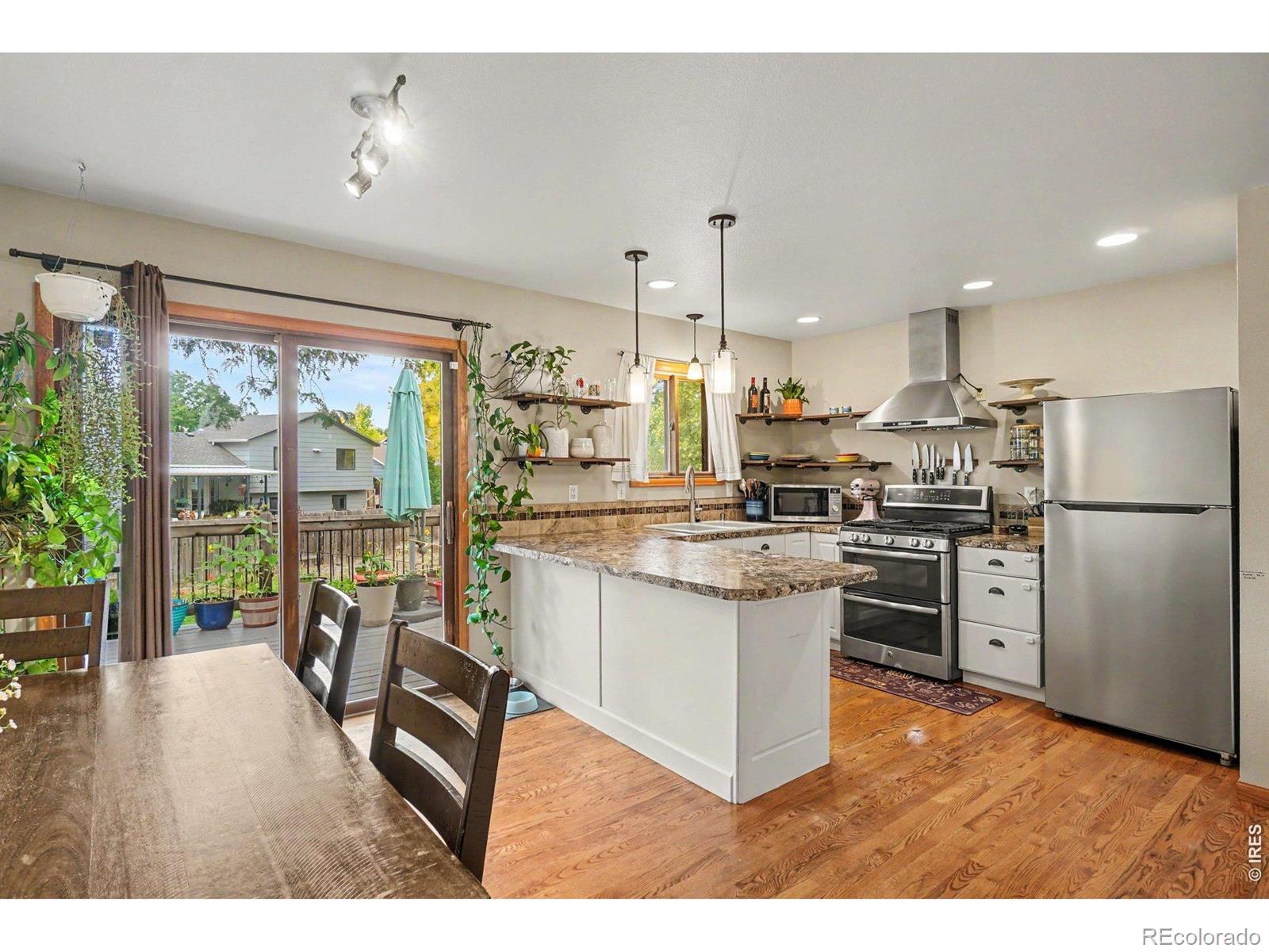 MLS Image #4 for 3919  logan drive,loveland, Colorado