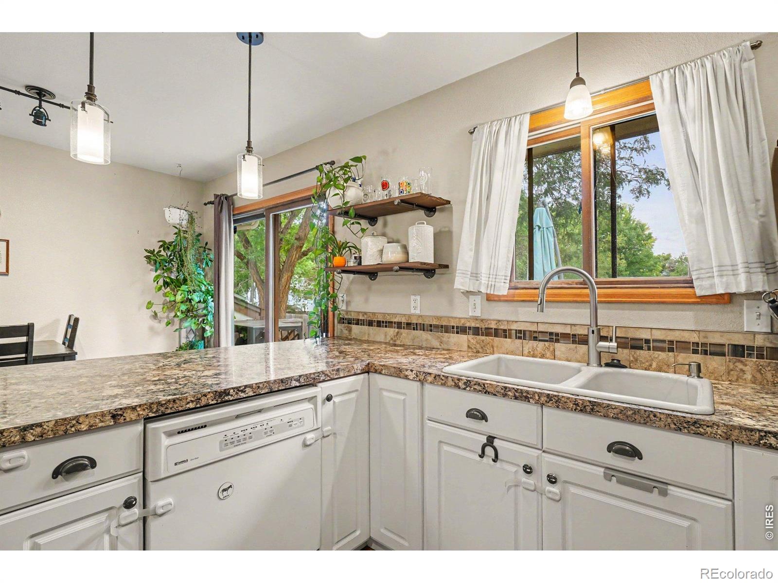 MLS Image #6 for 3919  logan drive,loveland, Colorado