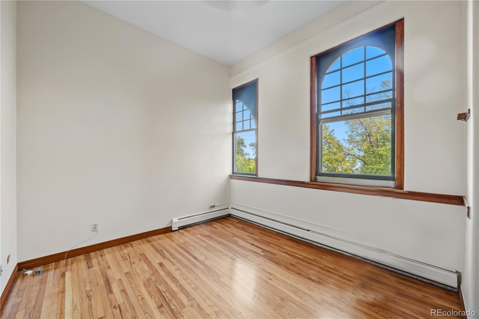 MLS Image #10 for 2351  federal boulevard,denver, Colorado