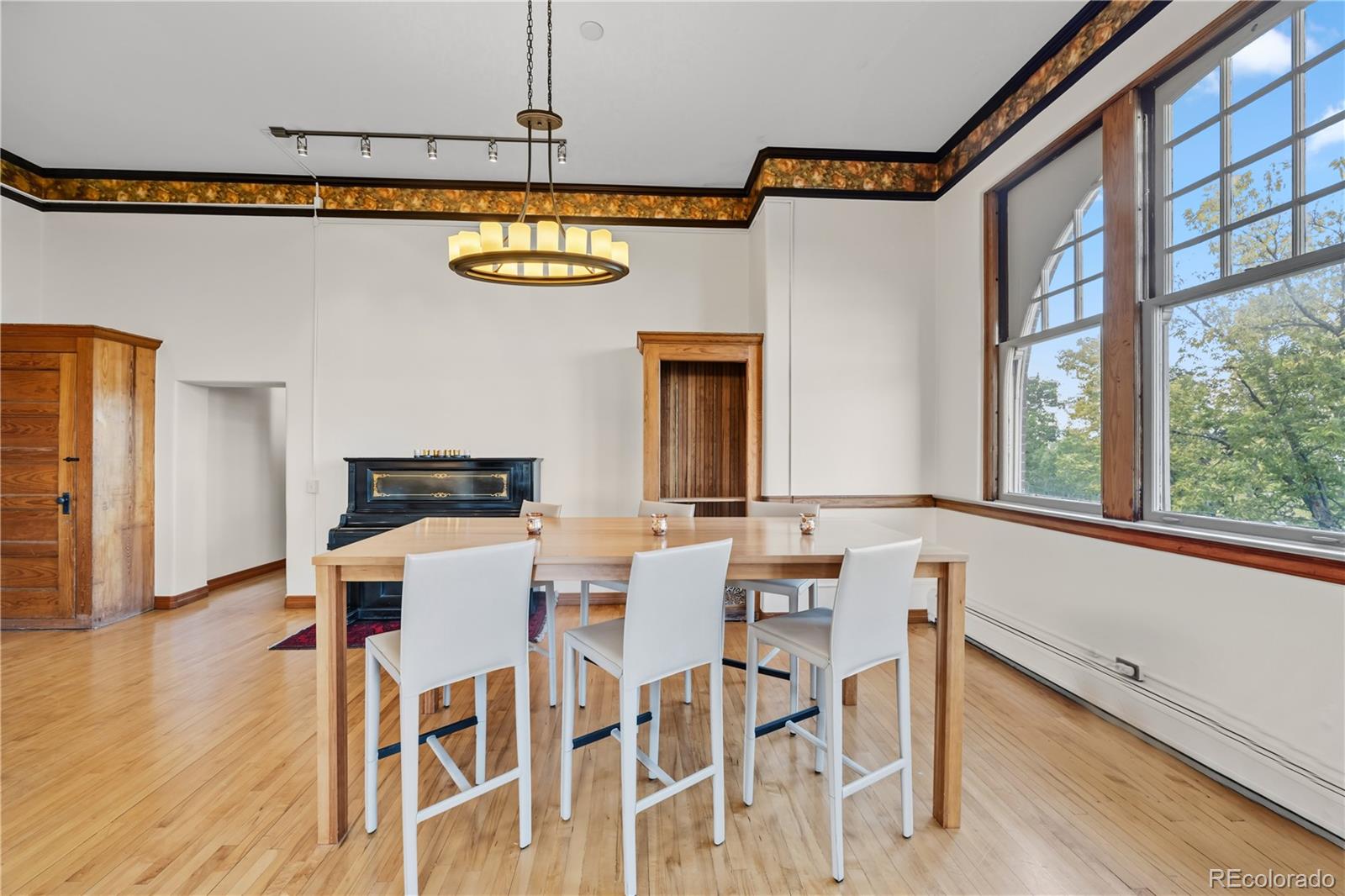 MLS Image #7 for 2351  federal boulevard,denver, Colorado