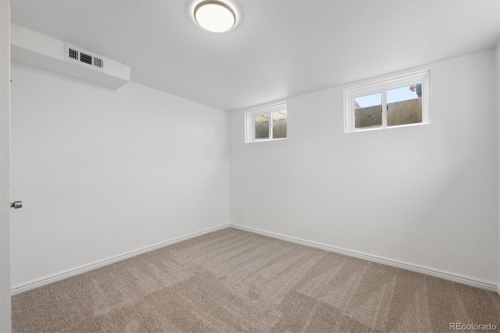 MLS Image #14 for 8661  richard road,denver, Colorado