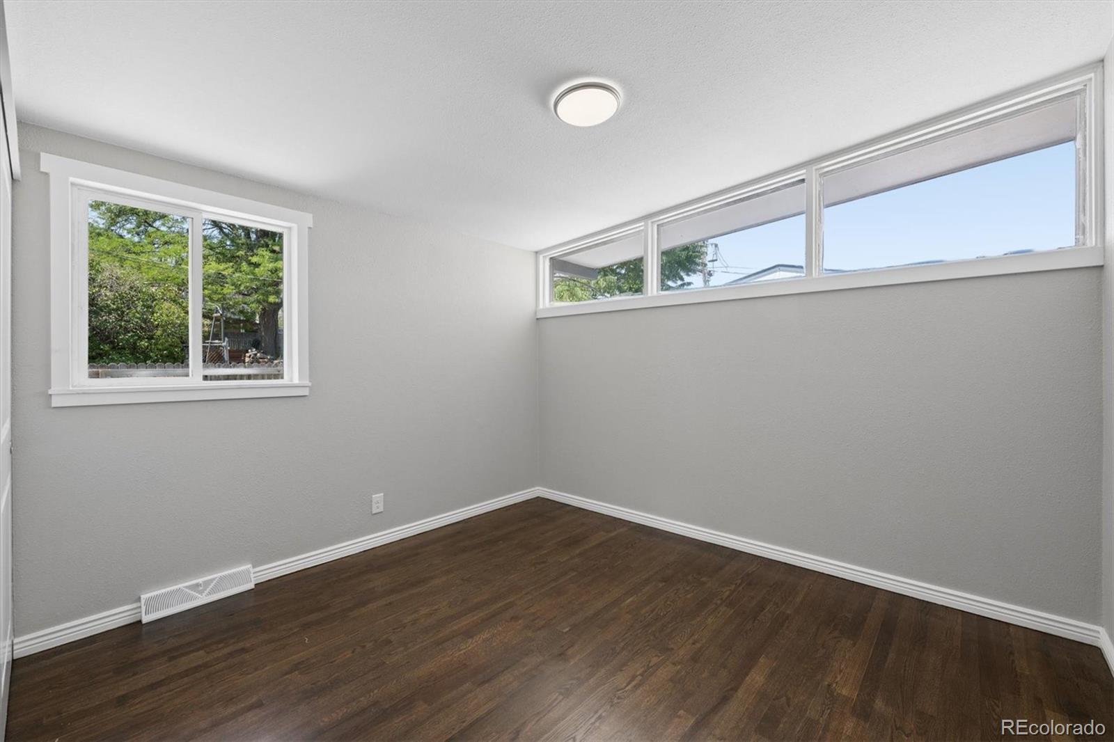 MLS Image #35 for 8661  richard road,denver, Colorado