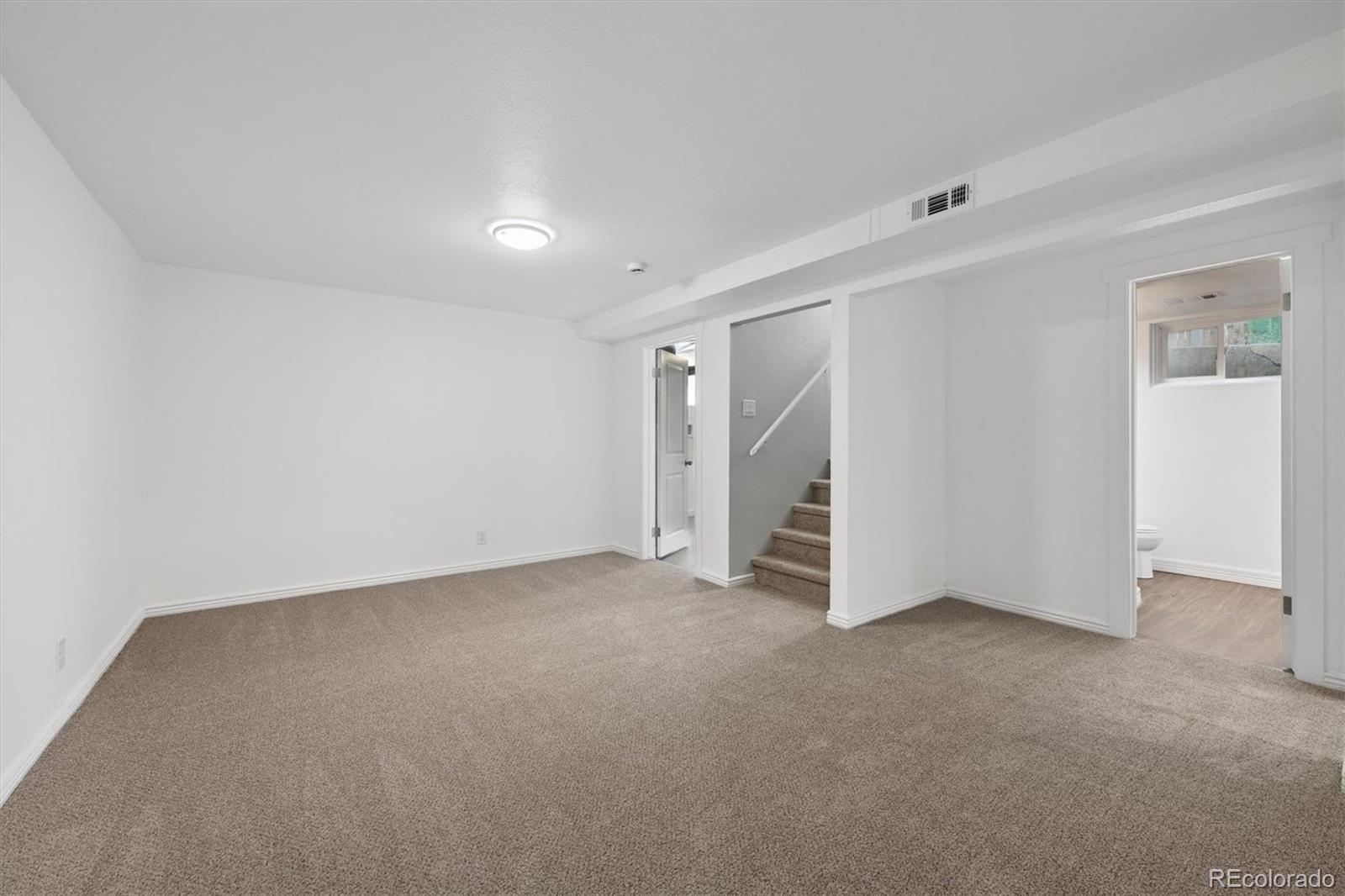 MLS Image #38 for 8661  richard road,denver, Colorado