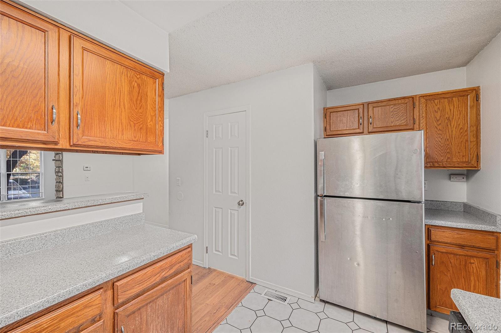 MLS Image #10 for 11945 e ford drive,aurora, Colorado