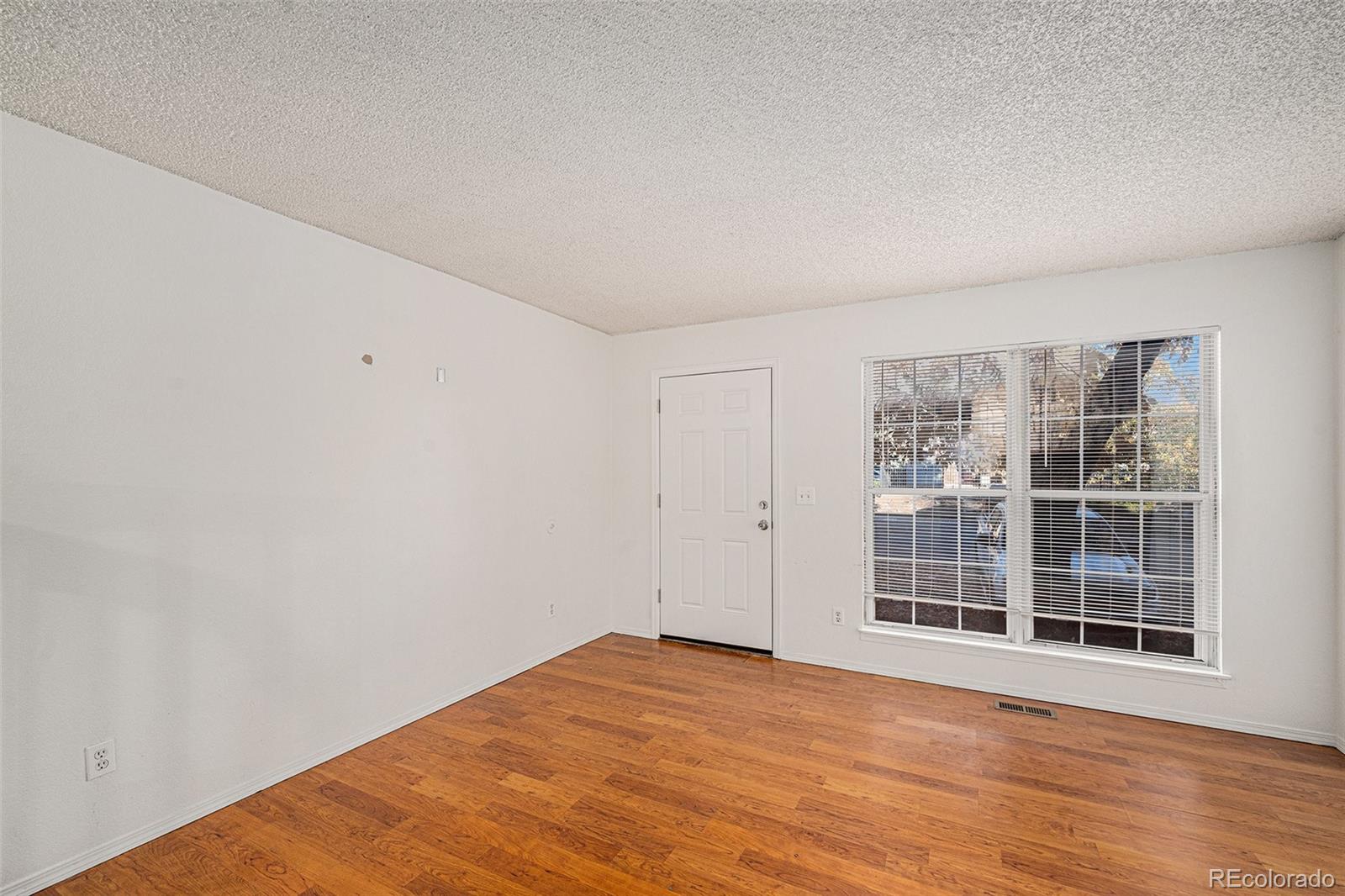 MLS Image #2 for 11945 e ford drive,aurora, Colorado