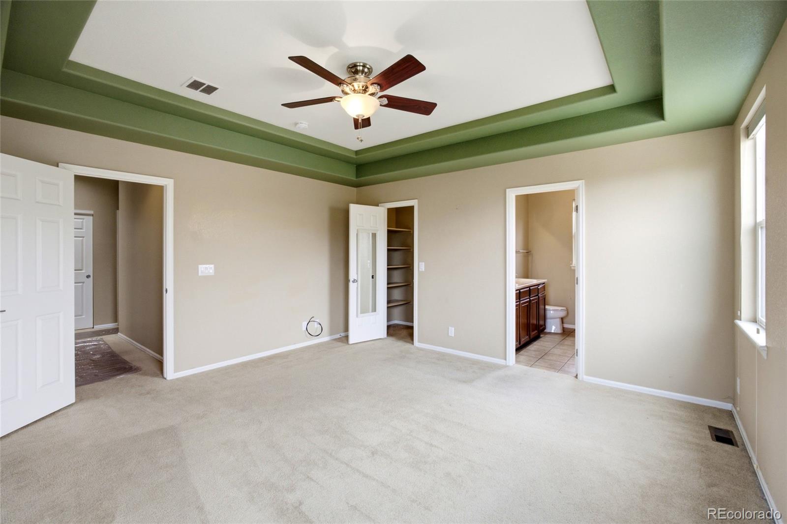 MLS Image #13 for 25107 e canal place,aurora, Colorado