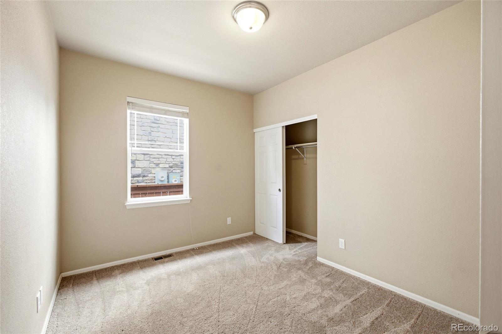 MLS Image #19 for 25107 e canal place,aurora, Colorado