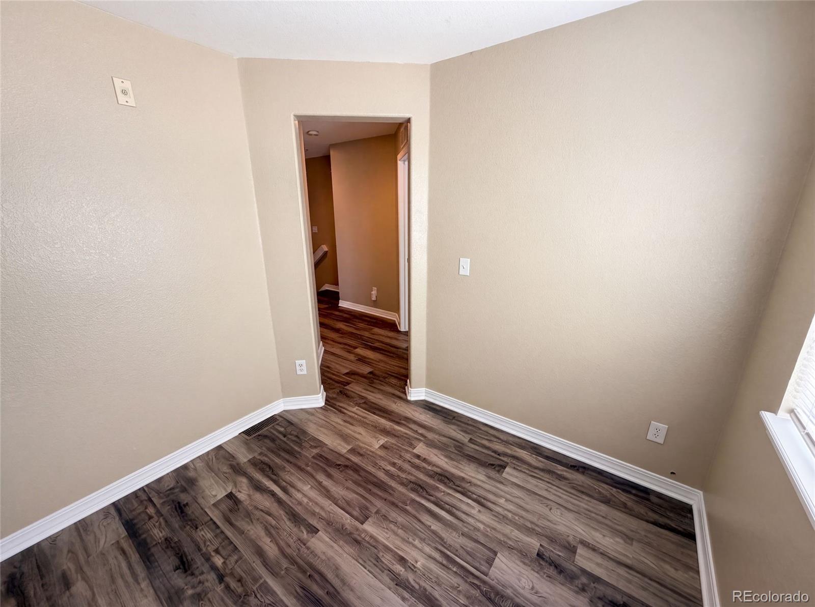MLS Image #20 for 23560  alamo place b,aurora, Colorado