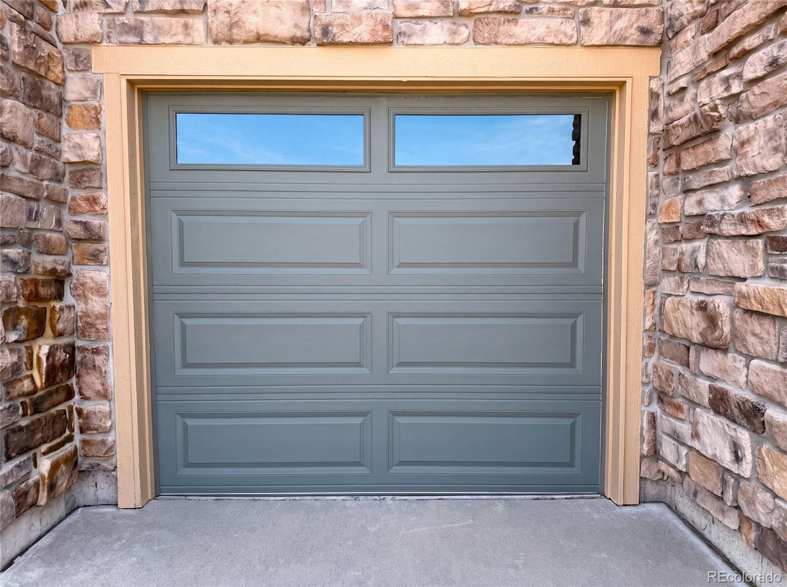 MLS Image #26 for 23560  alamo place b,aurora, Colorado